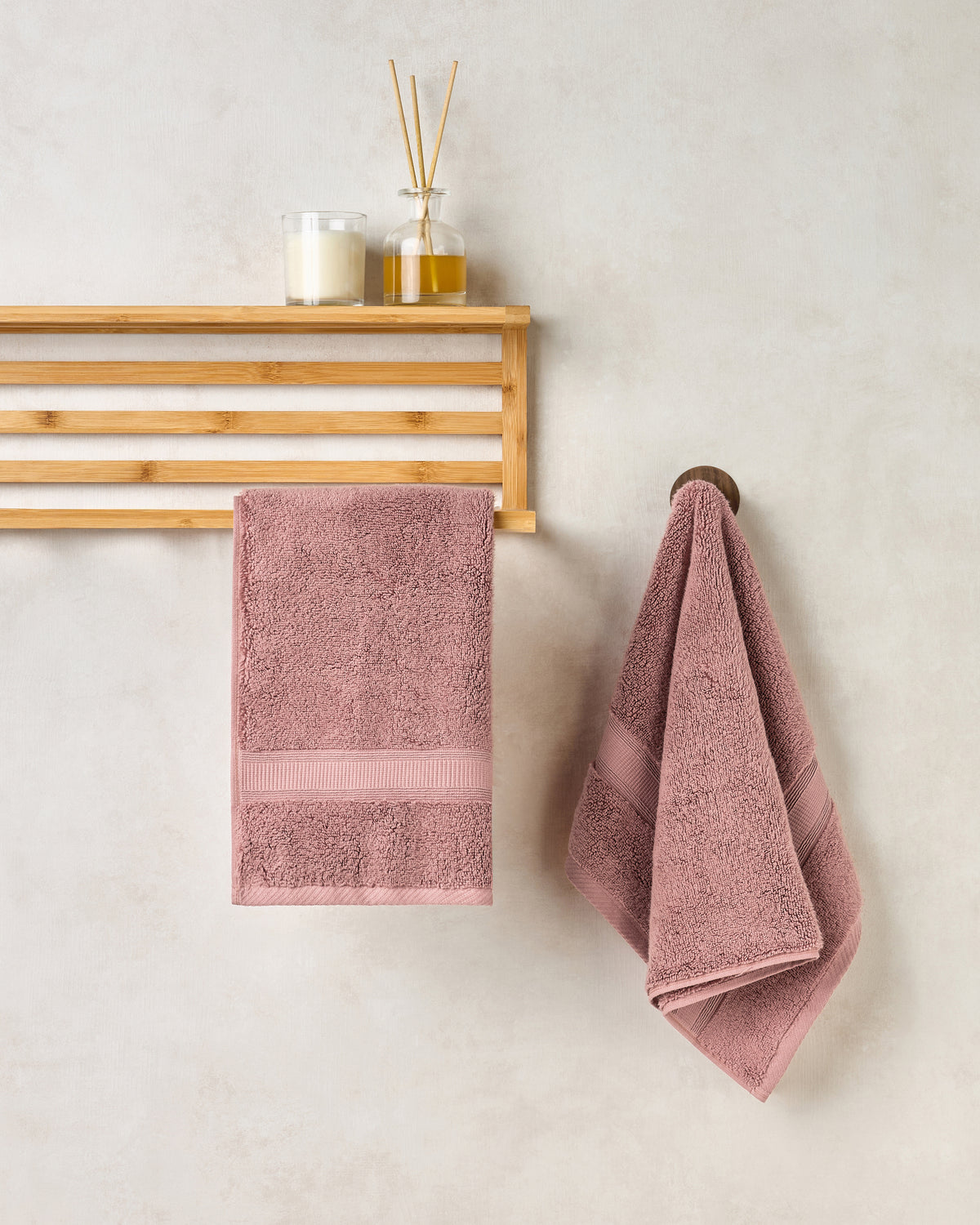 The Gold Collection | Hand Towel | 700 GSM | Canyon Rose