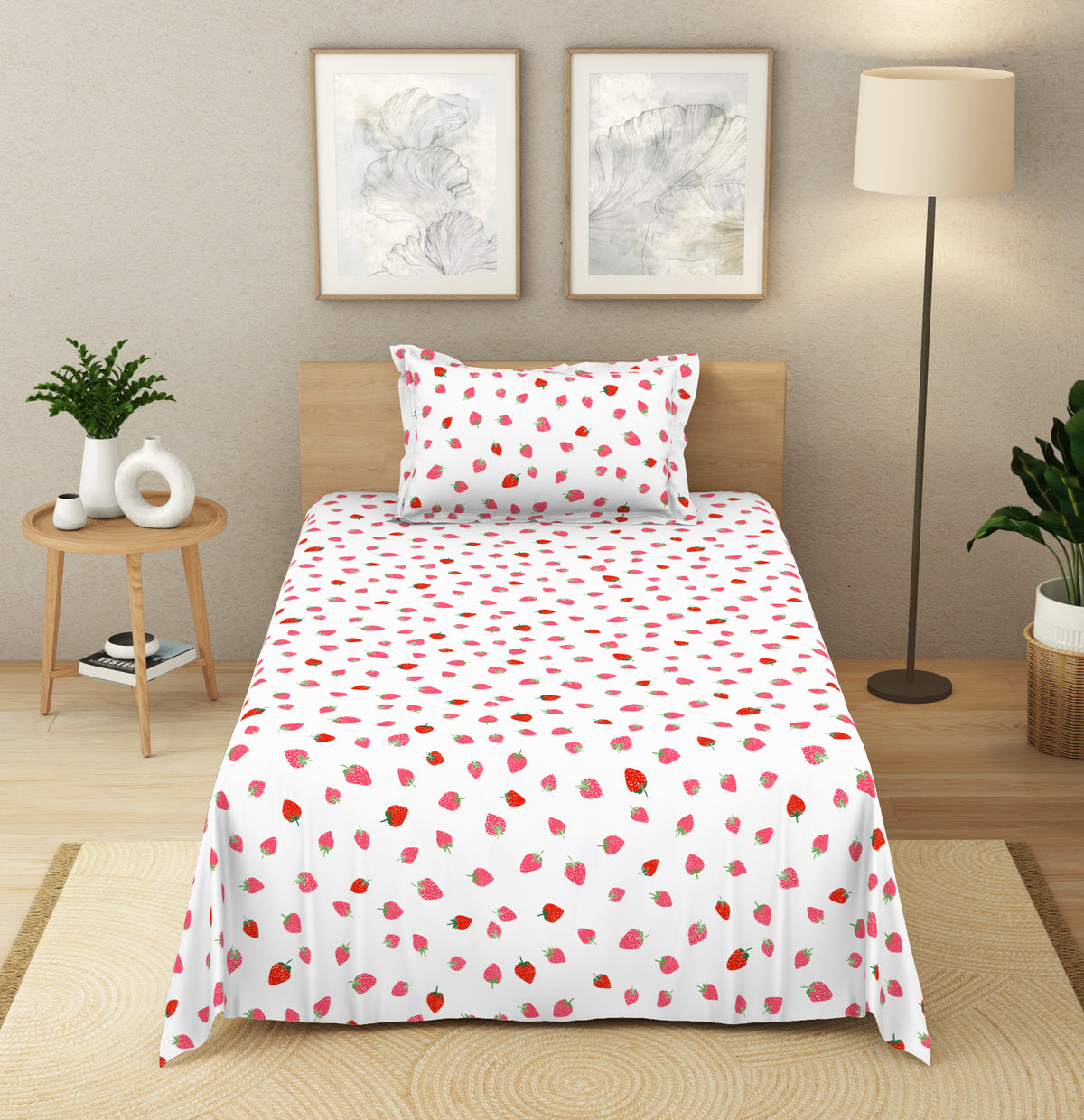 The Elegant Collection | Printed Single Bedsheet Set | 190 TC Cotton | Tossed Strawbery-Red