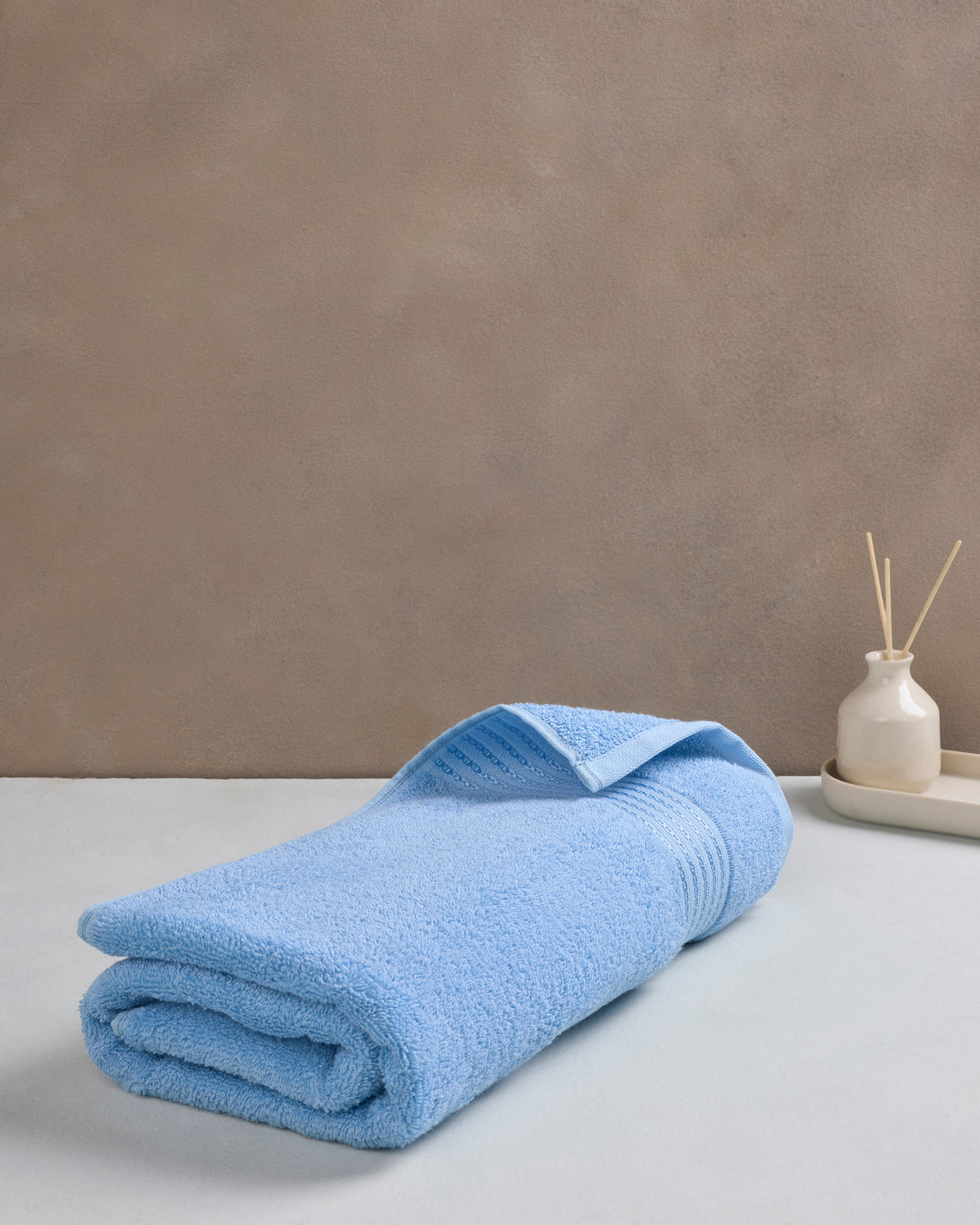 The Elite Collection | Bath Towel large | 500 GSM | Pool Blue