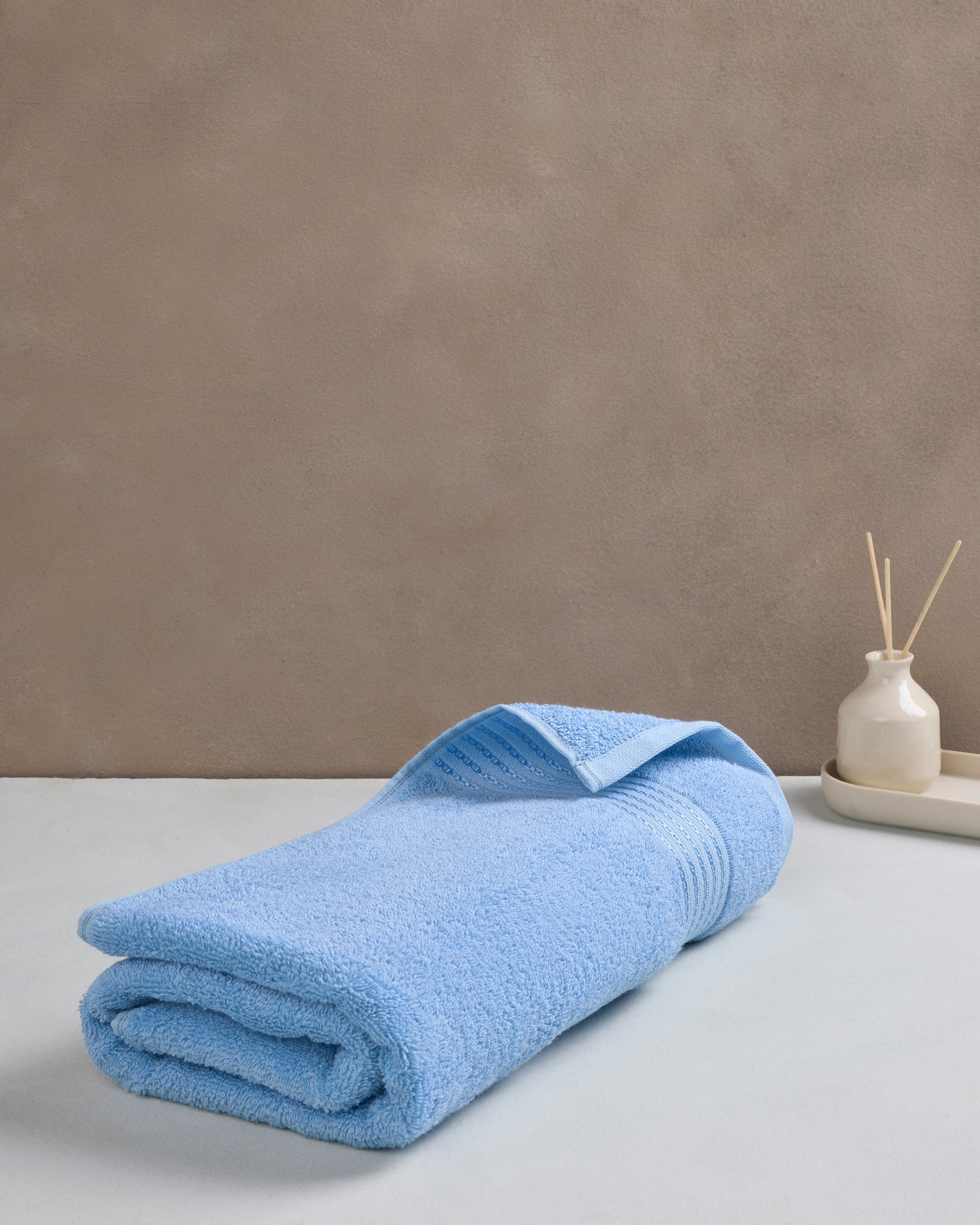 The Elite Collection | Bath Towel large | 500 GSM | Pool Blue