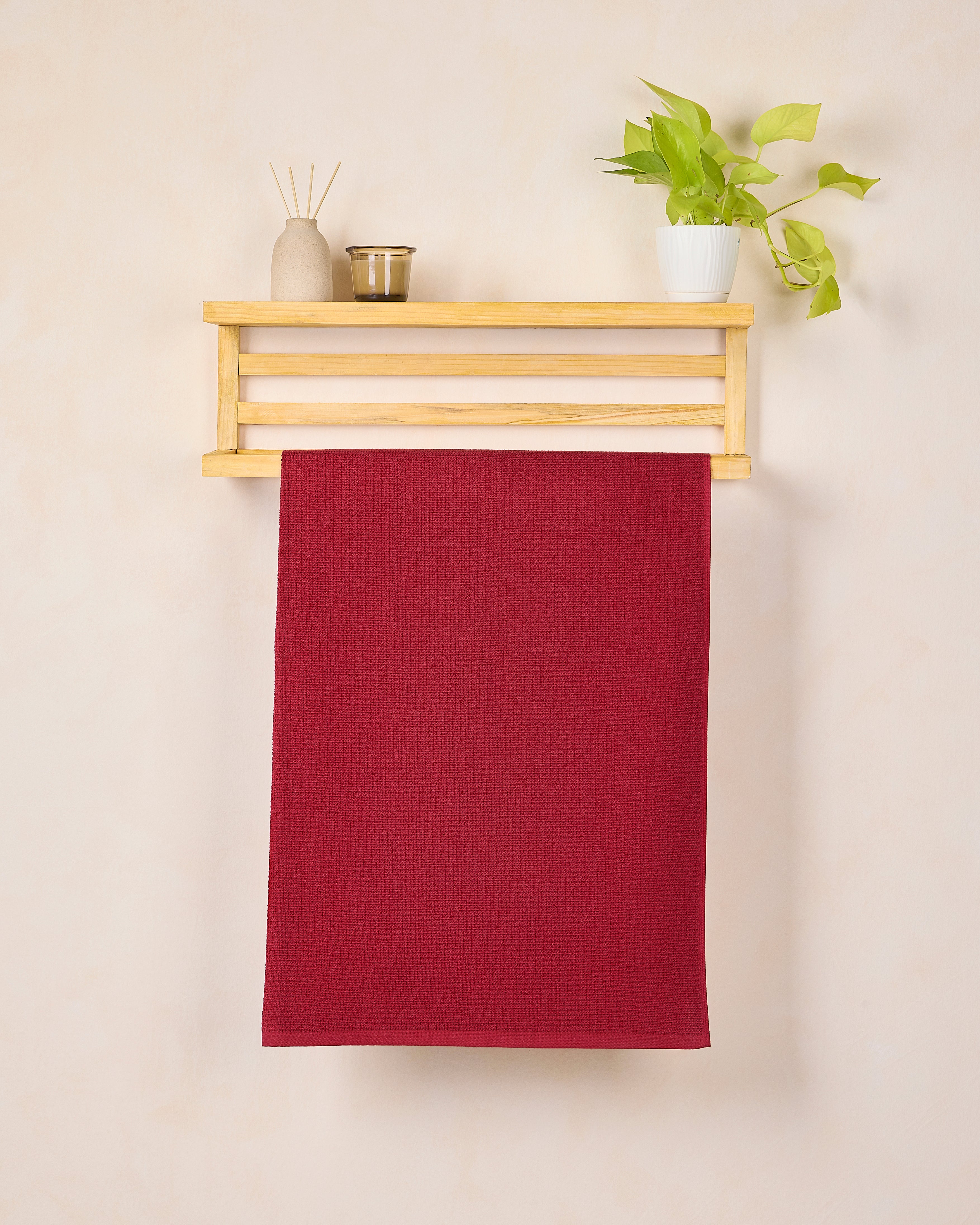 Comfort Collection, Waffle Grid | Bath Towel | 360 GSM 100% Cotton - Barn Red by Himeya