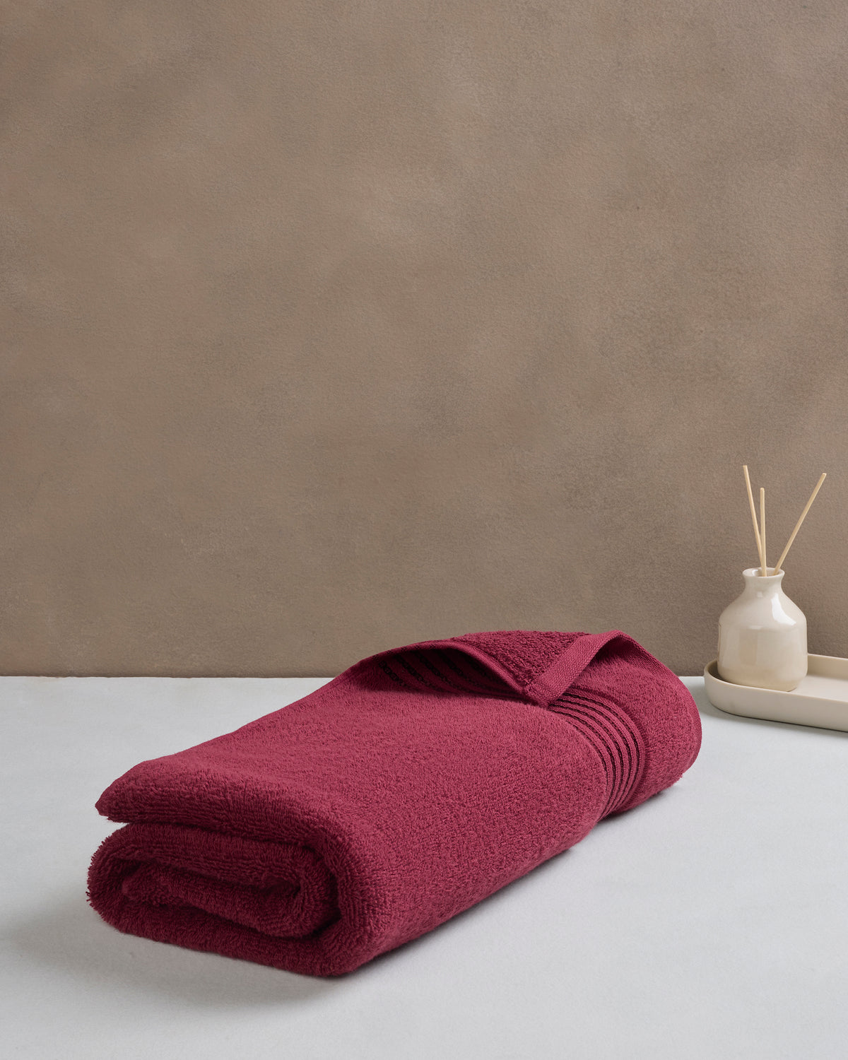 The Elite Collection | Bath Towel | 500 GSM | Merlot Red