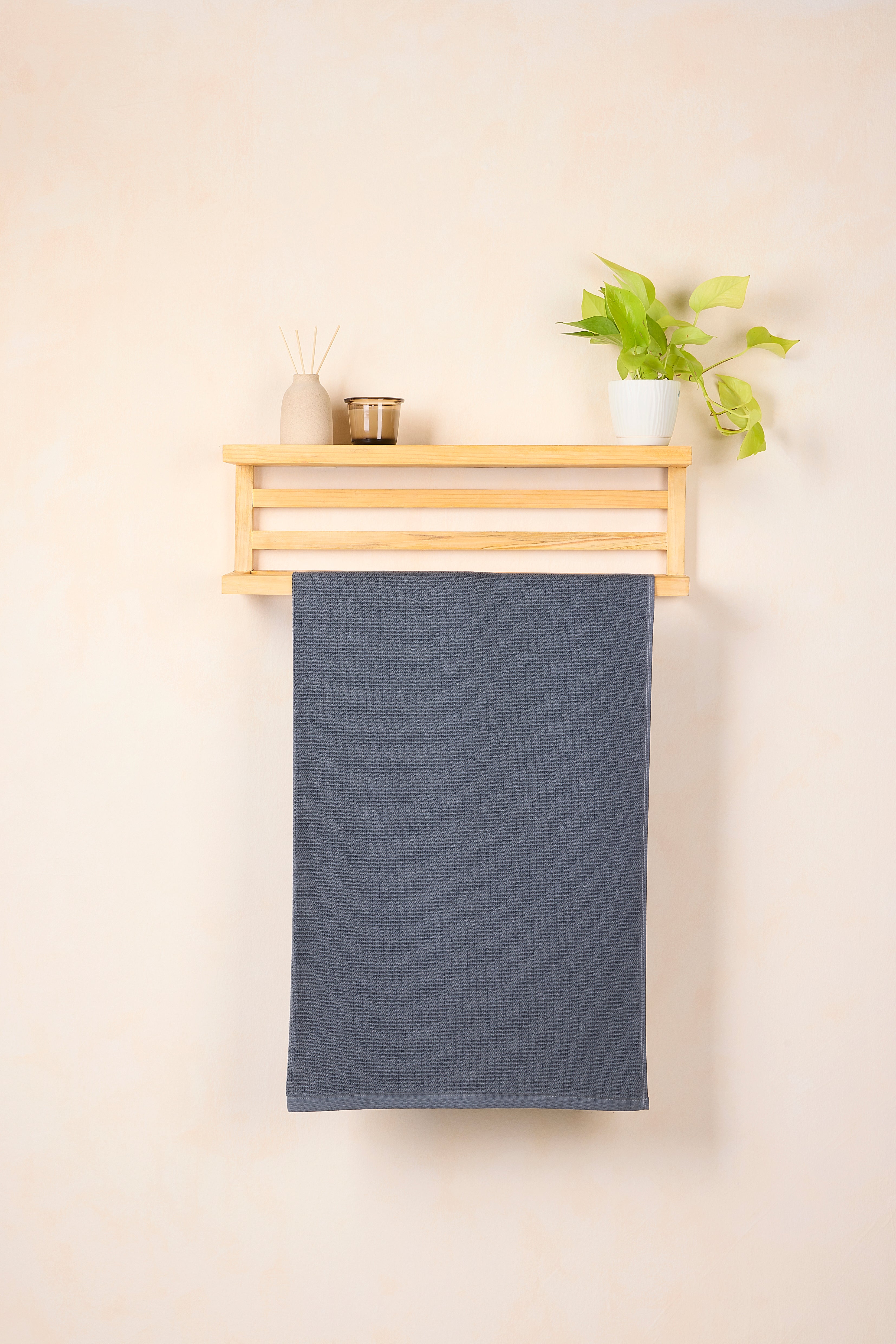 Comfort Collection, Waffle Grid | Bath Towel | 360 GSM 100% Cotton - Pebble Grey by Himeya