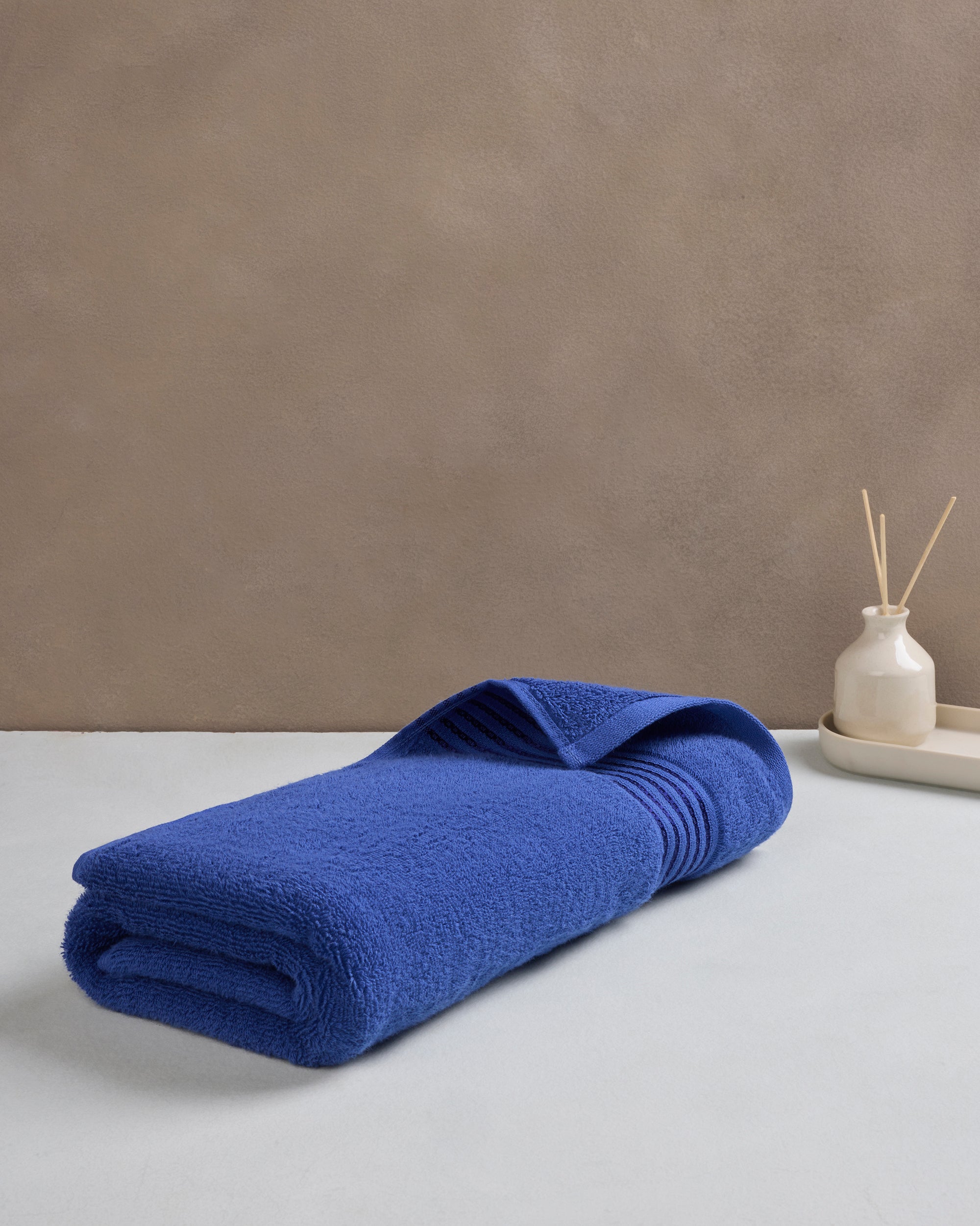 The Elite Collection | Bath Towel large | 500 GSM | Penn Blue