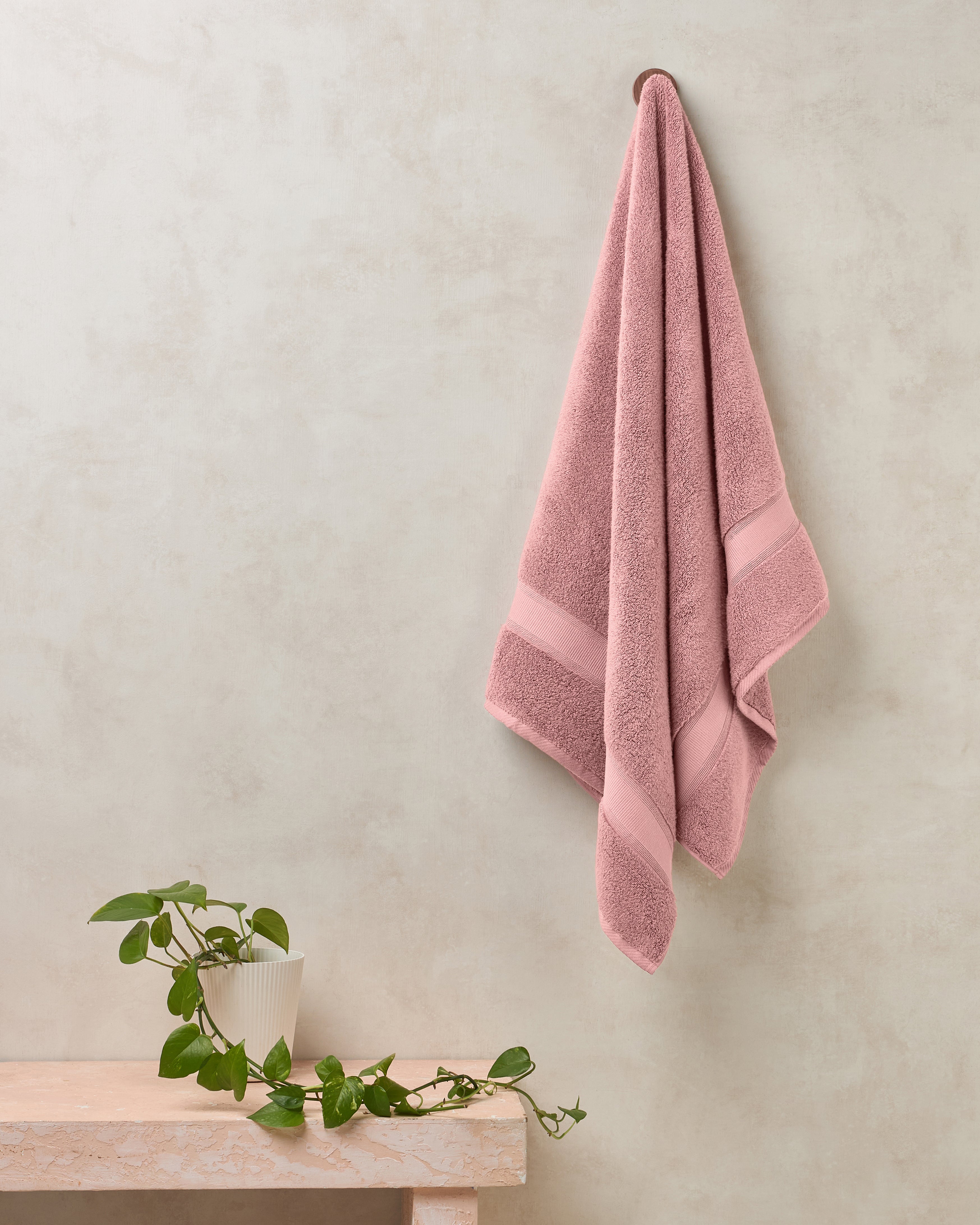 The Gold Collection | Bath Towel | 700 GSM | Canyon Rose