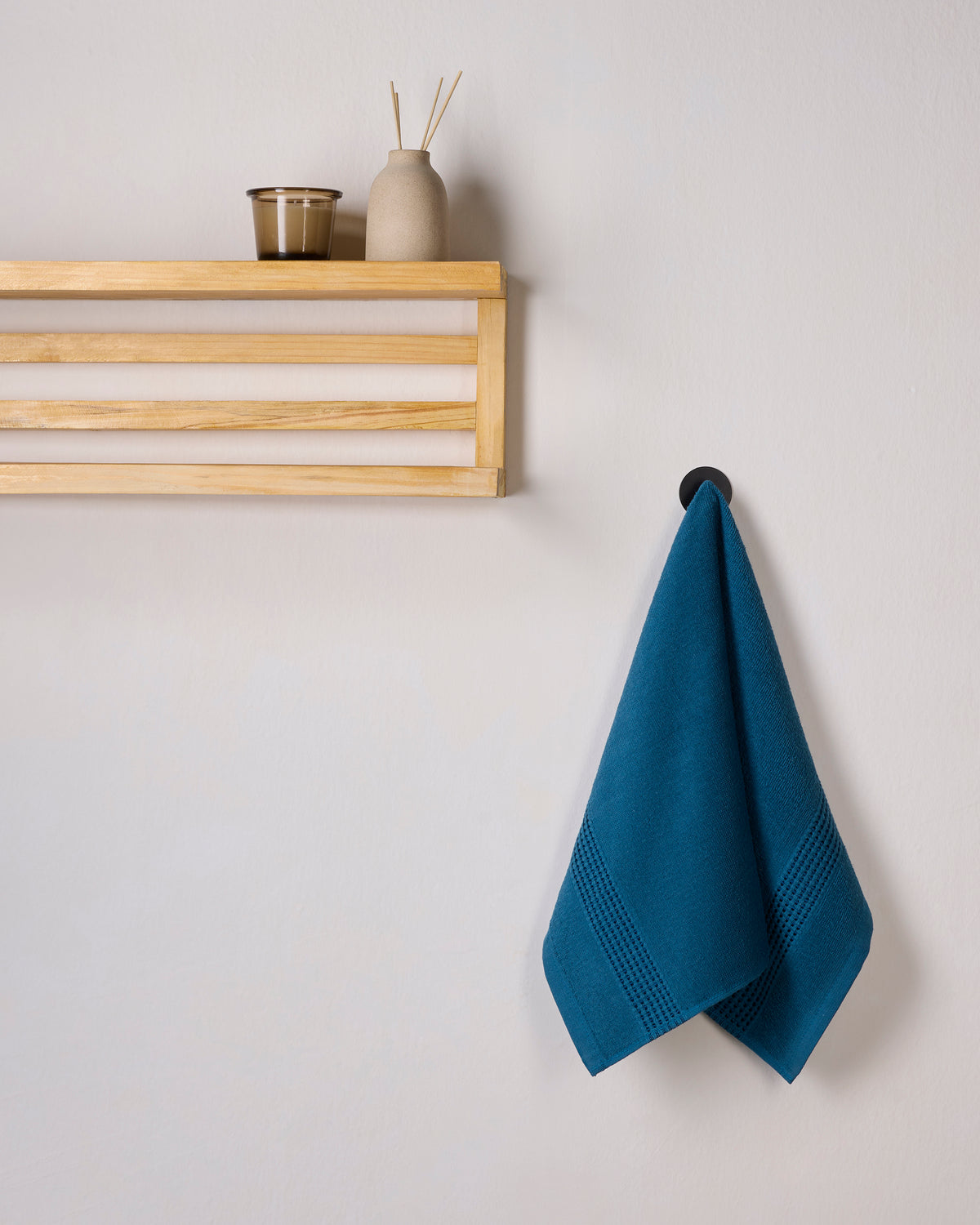 Comfort Collection | Hand Towel | 320 GSM Pack of 2 | Midnight Blue by Himeya