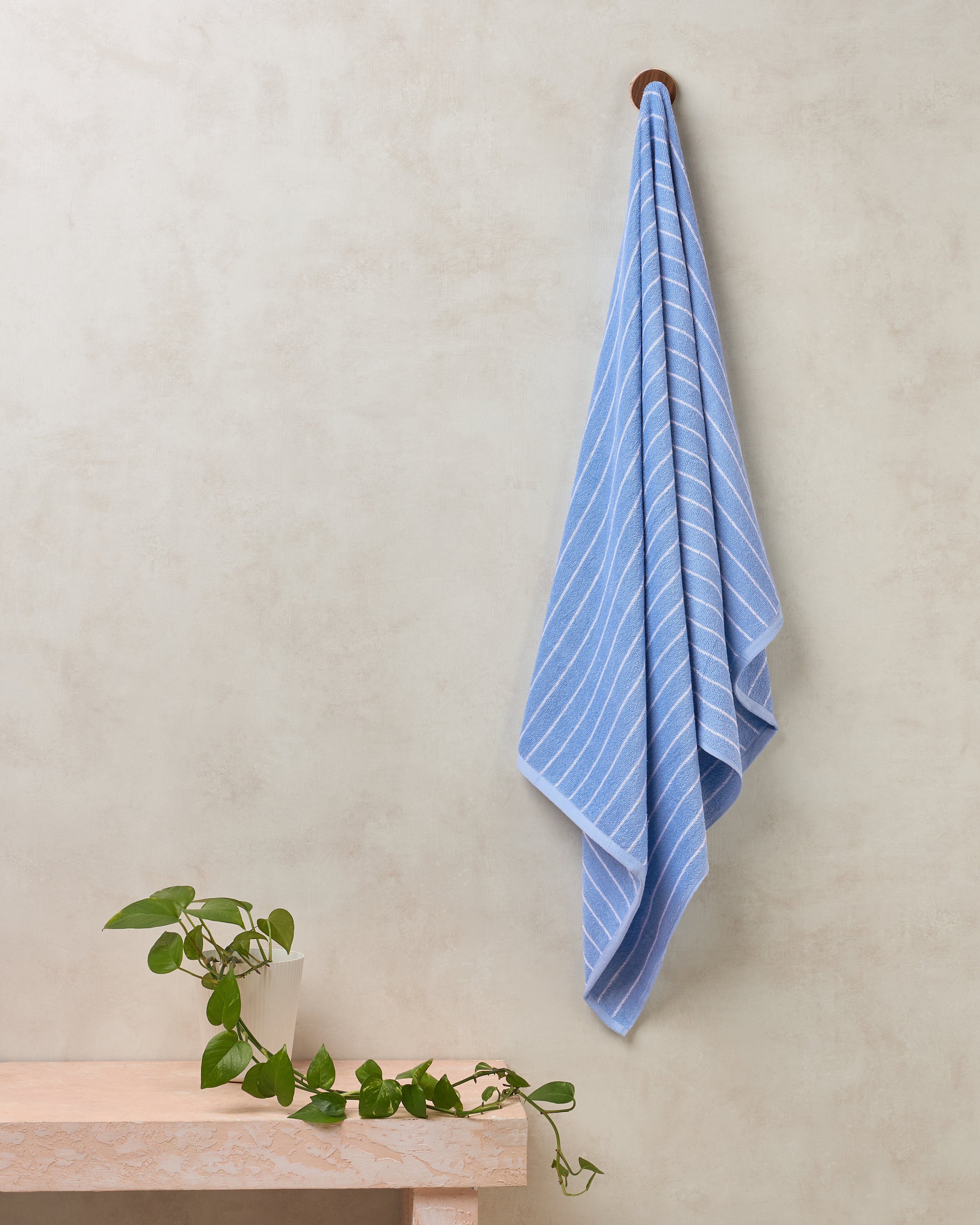 Elite Pin Stripe | Bath Towel | 350 GSM | Island Blue