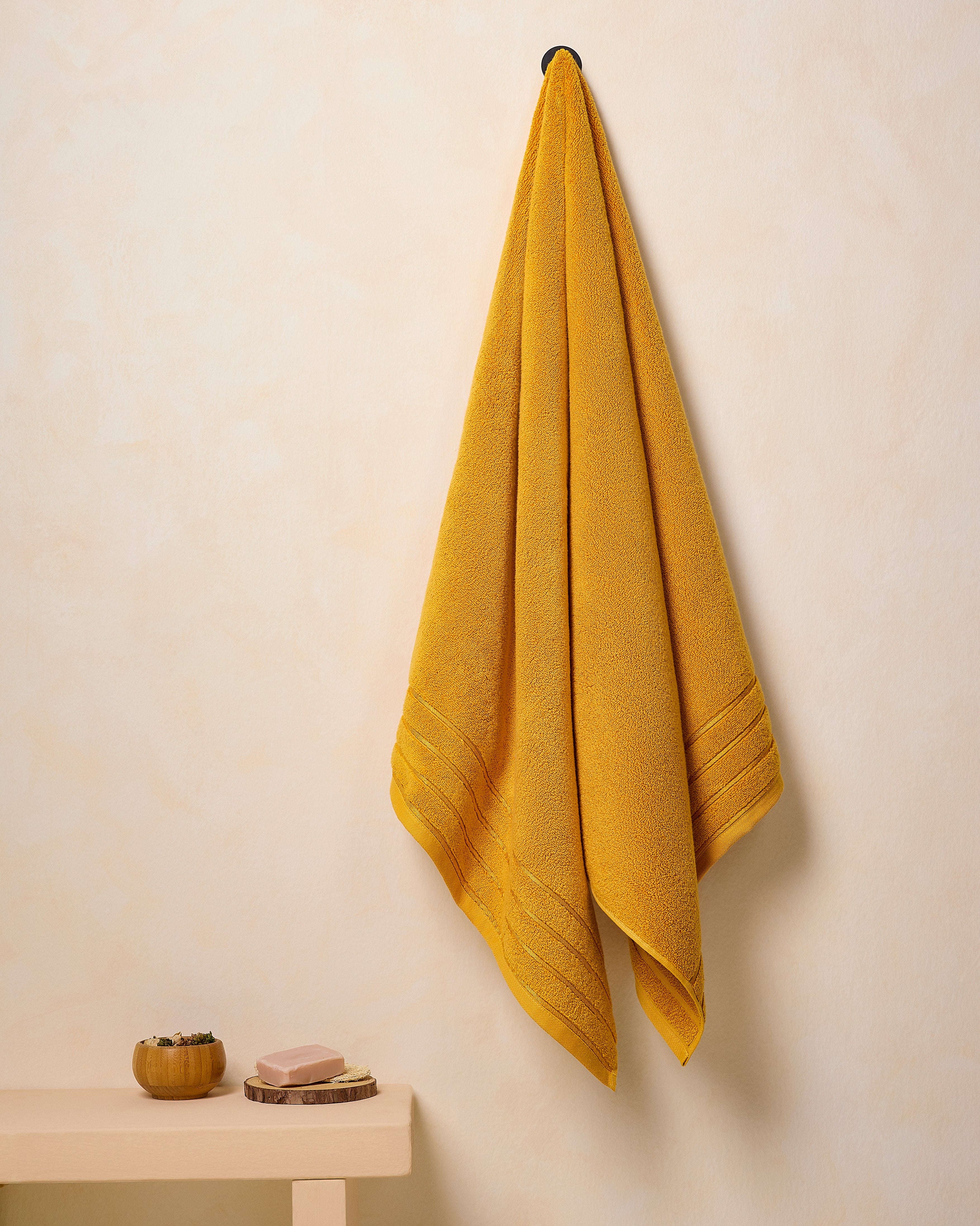 Gold Collection | Bath Towel | 650 GSM | Golden Yellow by Himeya