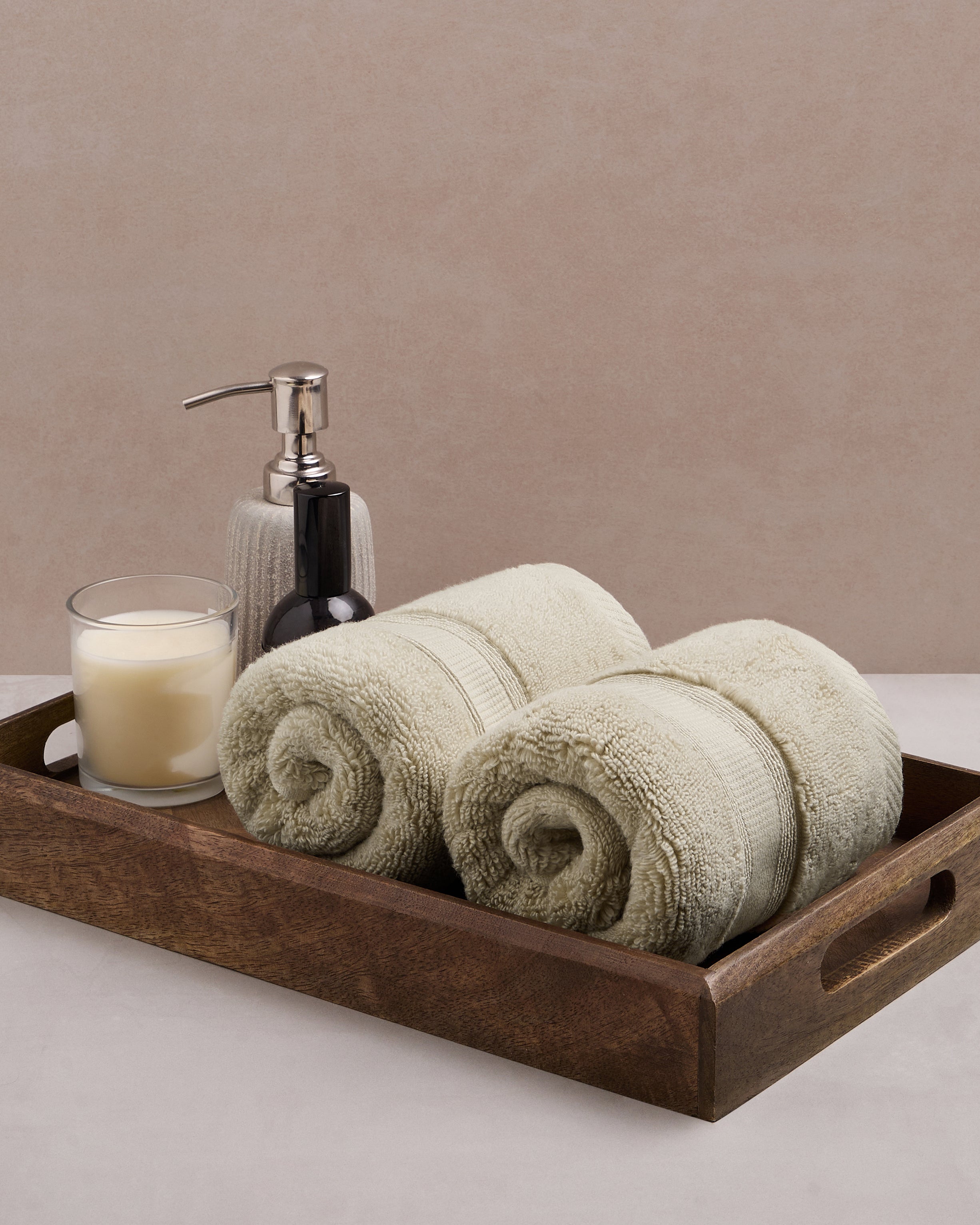 The Gold Collection | Hand Towel | 700 GSM | Oatmeal