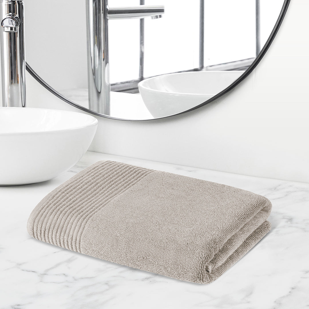Gold Collection | Bath Towel | 600 GSM | Soft Beige by Himeya