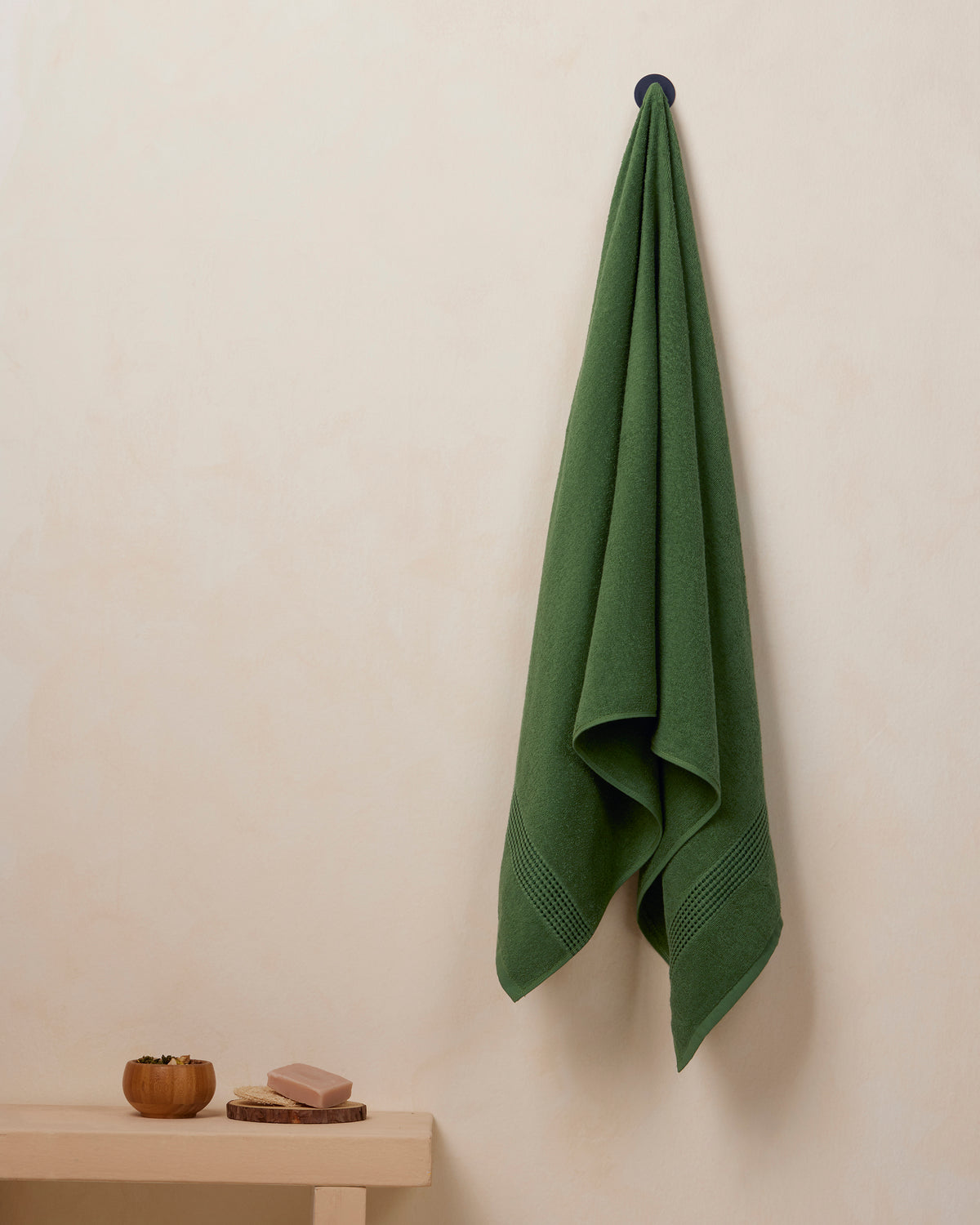 Comfort Collection | Bath Towel | 320 GSM | Fern Green by Himeya
