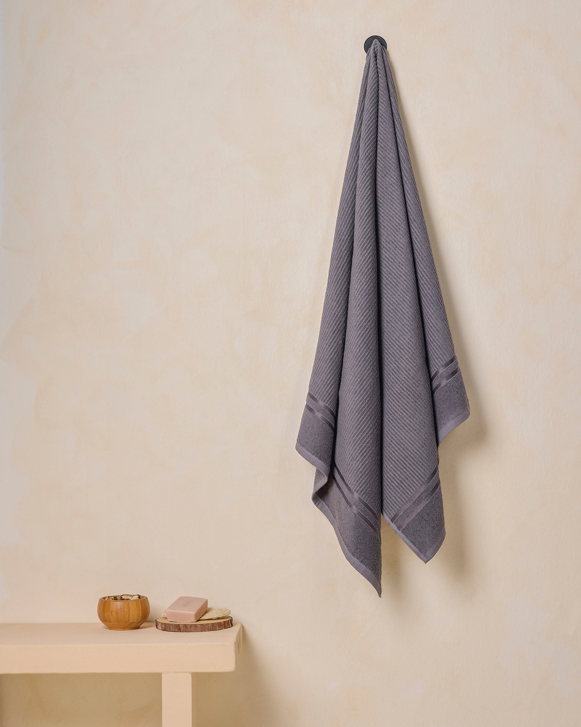 Comfort Collection, Classic Quickdry | Bath Towel | 300 GSM - Slate Grey by Himeya