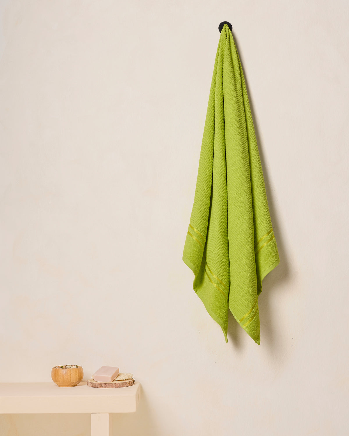 Comfort Collection | Bath Towel | 300 GSM | Lime Green