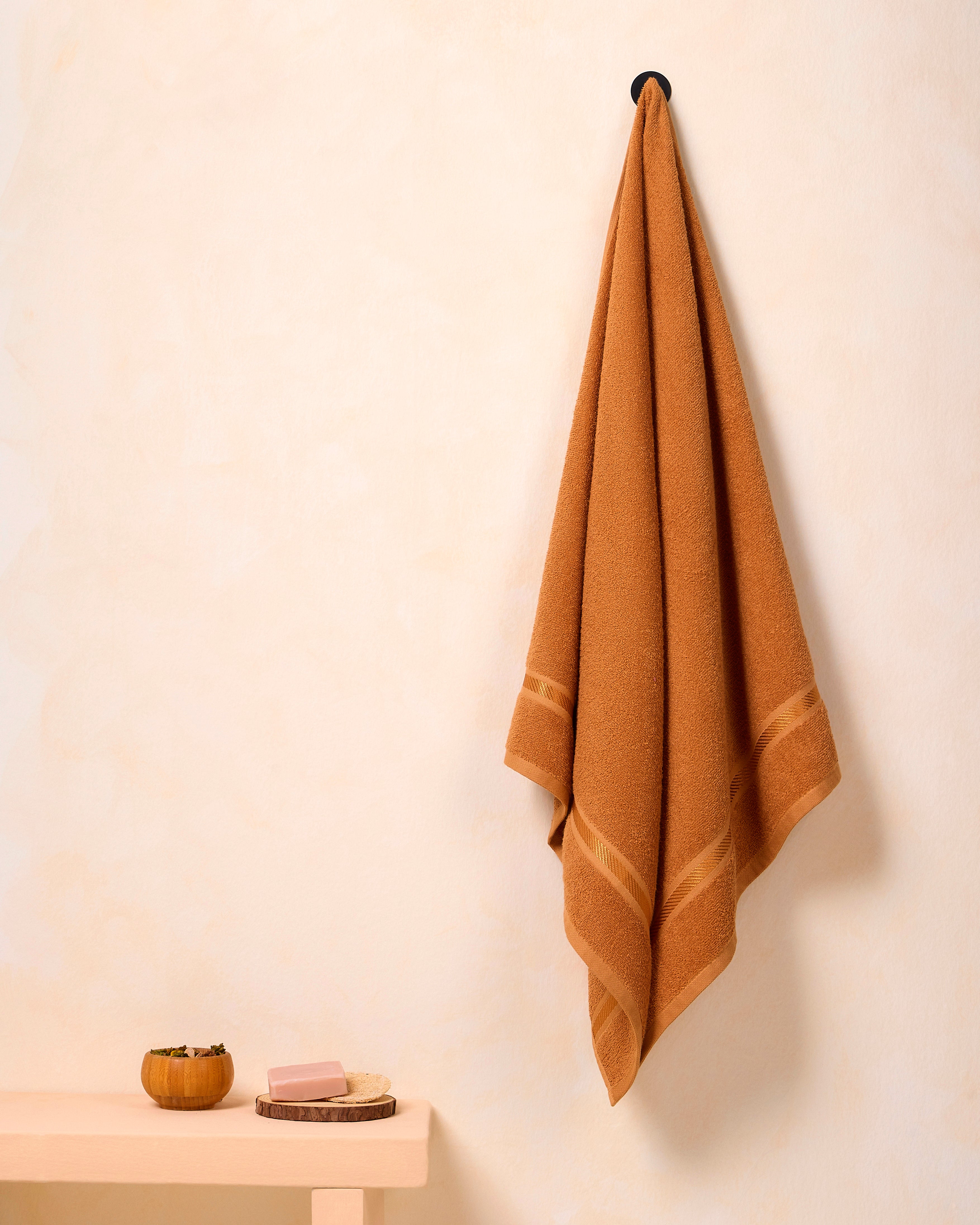 Comfort Aero Cotton | Bath Towel | 350 GSM | Corn Husk