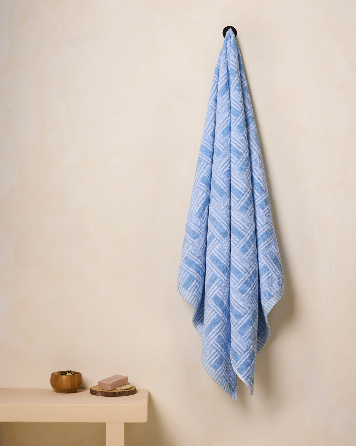 Himeya Fashion Greek Grace 500 GSM Bath Towel - Angle Blue