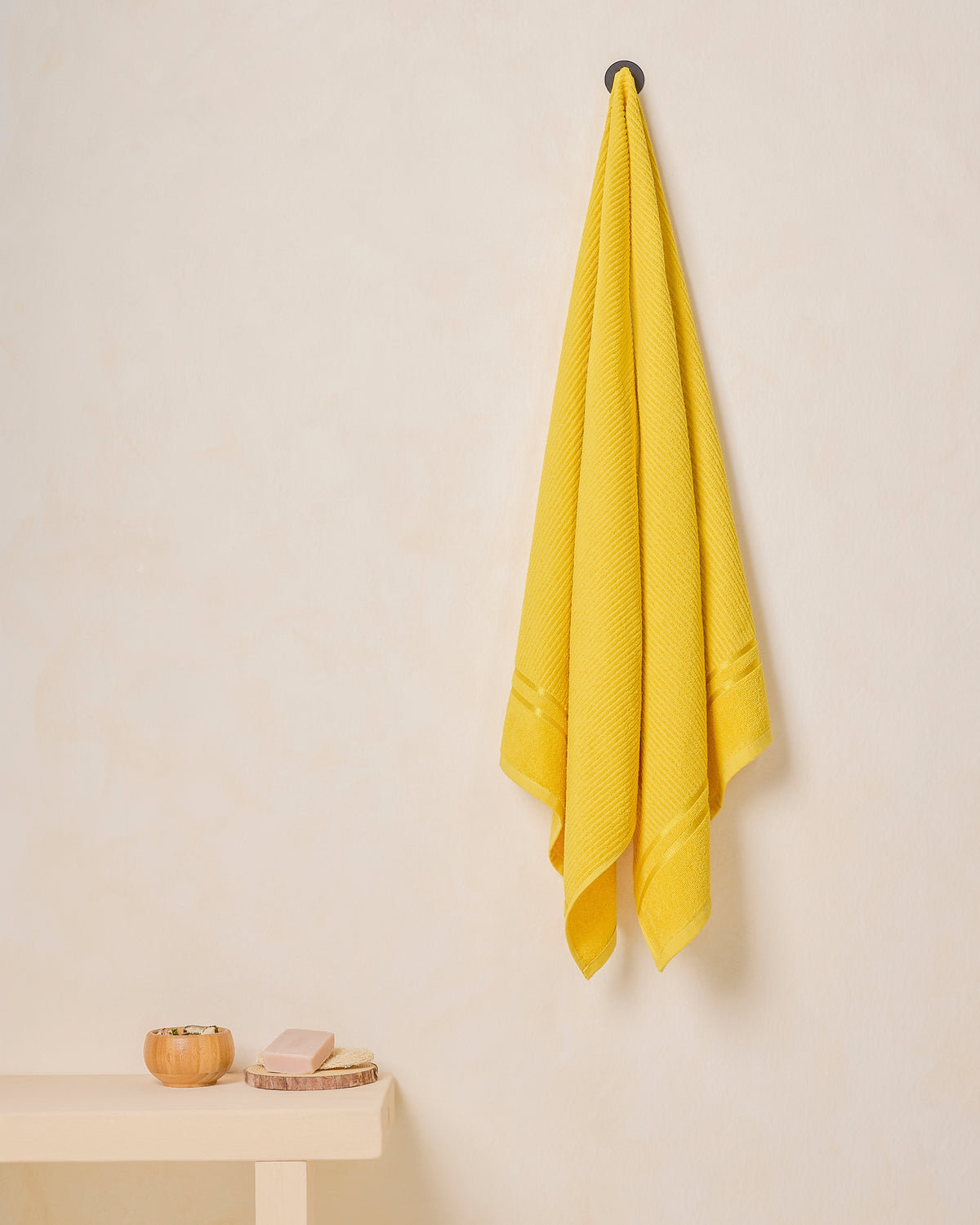 Comfort Collection | Bath Towel | 300 GSM | Amber Yellow