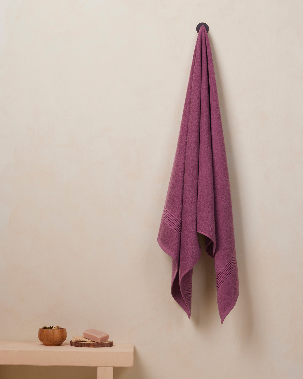 Comfort Collection | Bath Towel | 320 GSM | Plum Red by Himeya