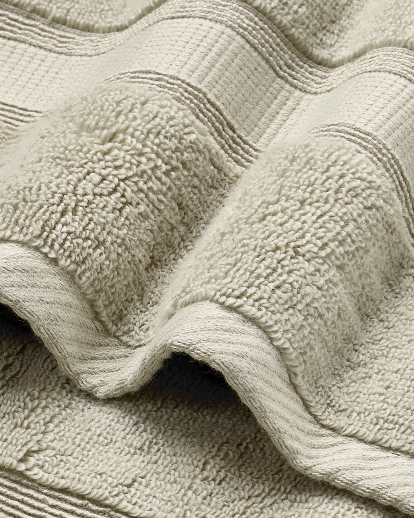 The Gold Collection | Hand Towel | 700 GSM | Oatmeal