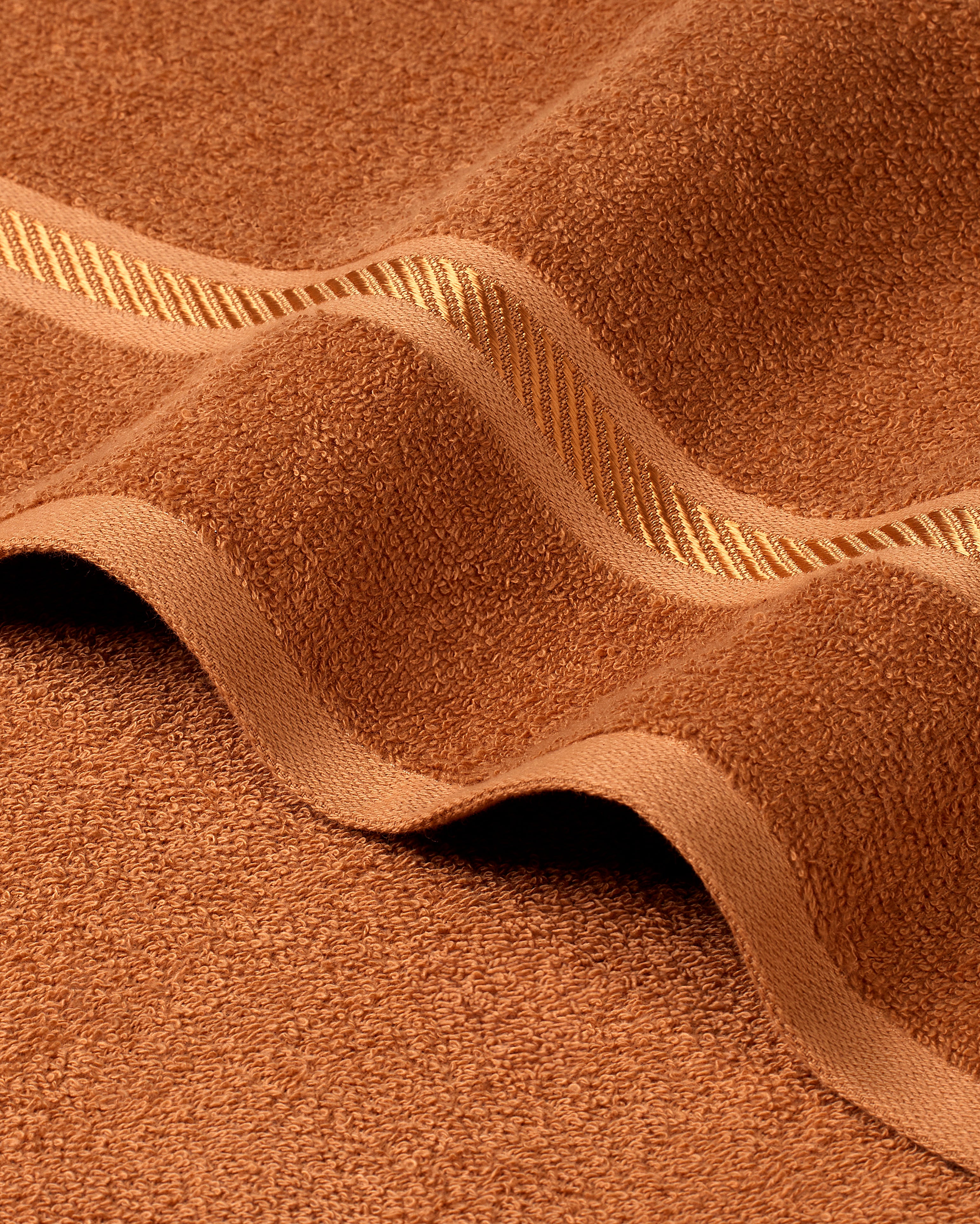 Comfort Aero Cotton | Bath Towel | 350 GSM | Corn Husk