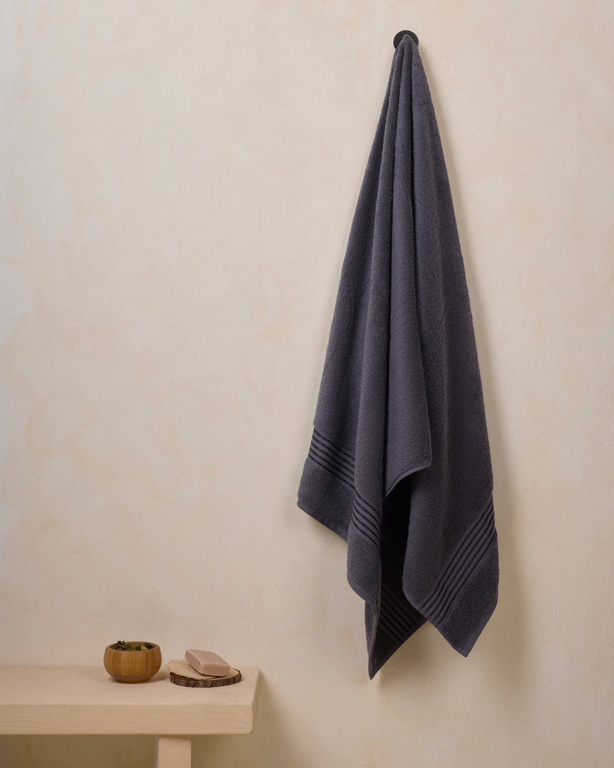 The Elite Collection | Bath Towel | 500 GSM | Graphite Grey