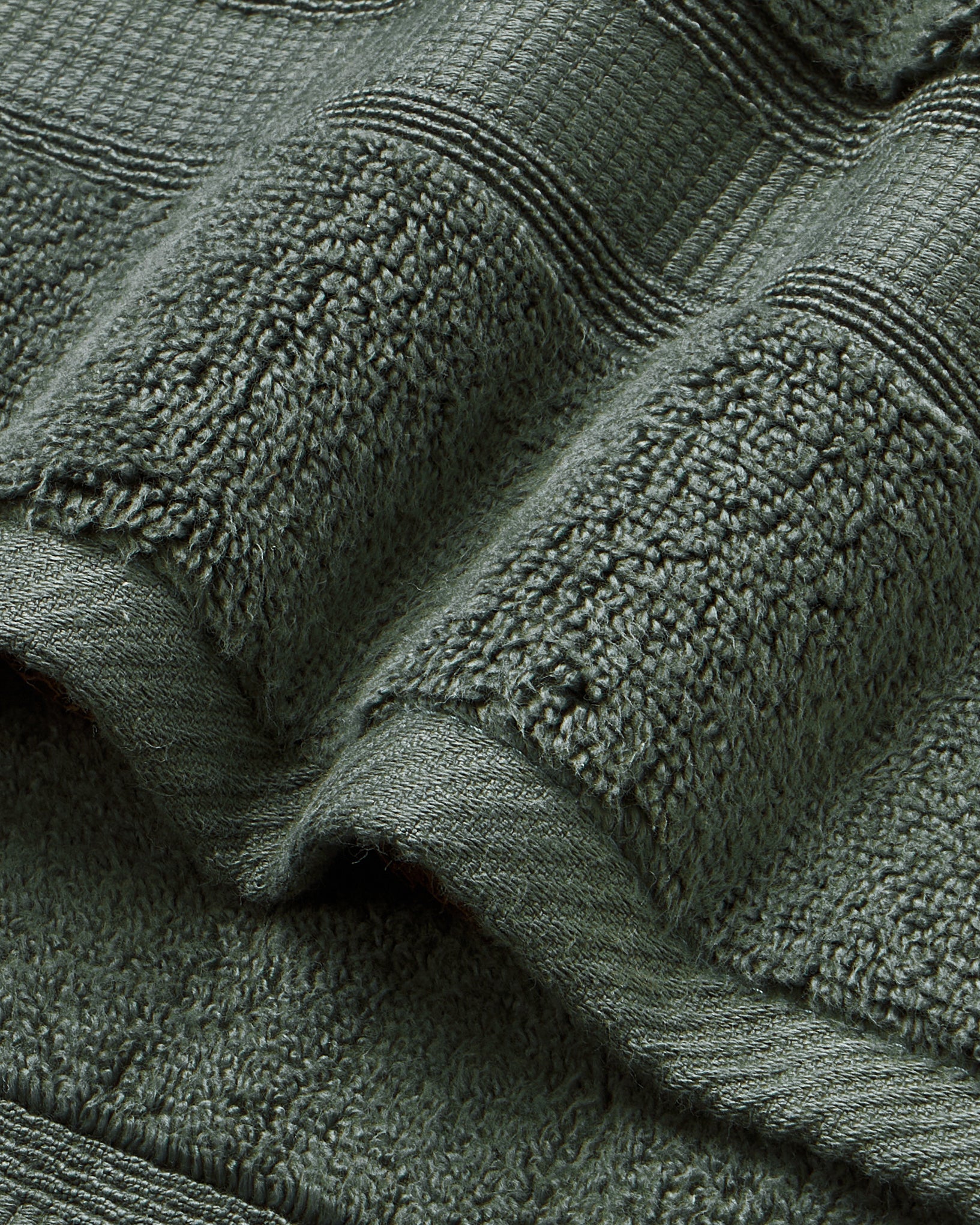 The Gold Collection | Hand Towel | 700 GSM | Laurel Wreath