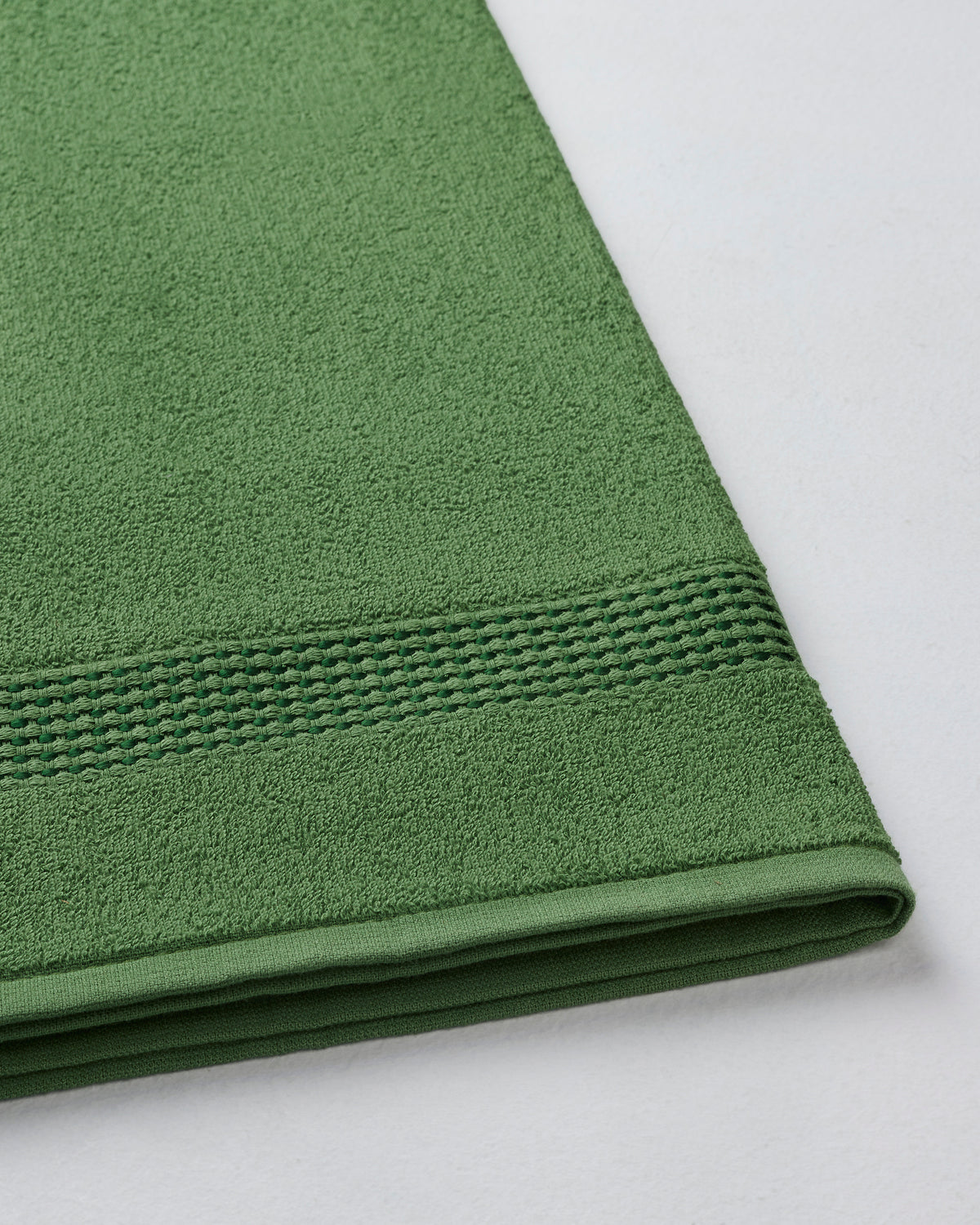 Comfort Collection | Bath Towel | 320 GSM | Fern Green by Himeya