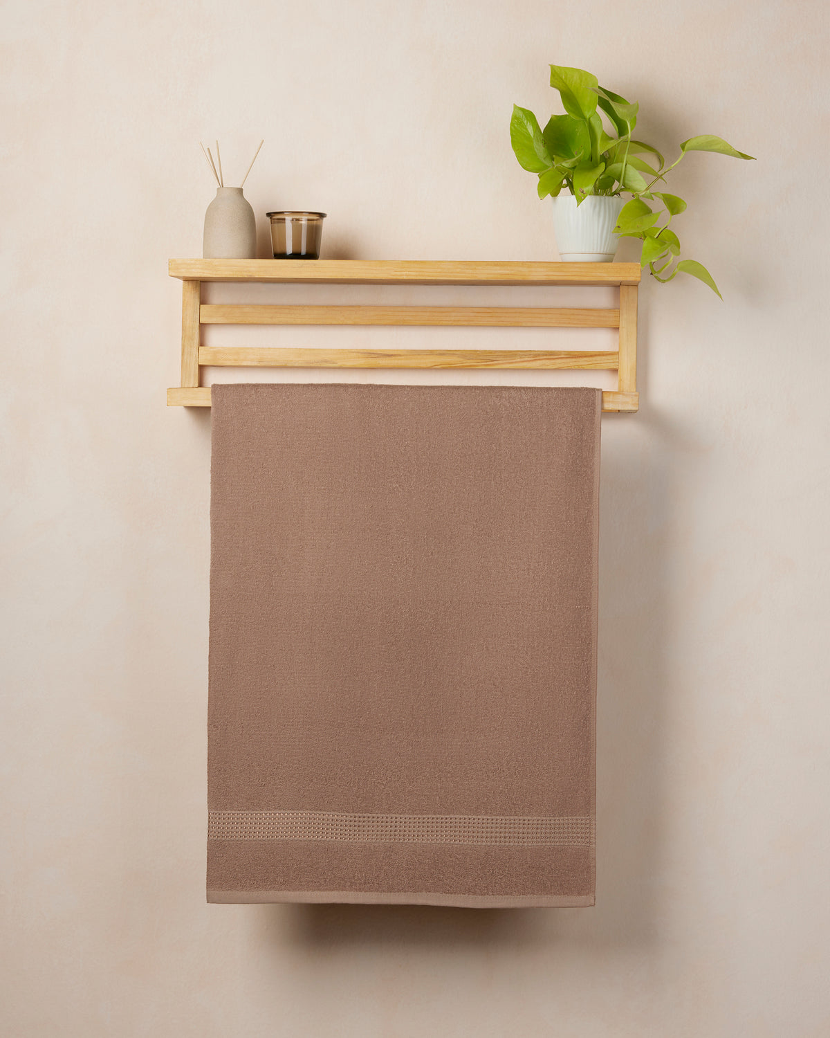 Comfort Collection | Bath Towel | 320 GSM | Mocha Beige by Himeya