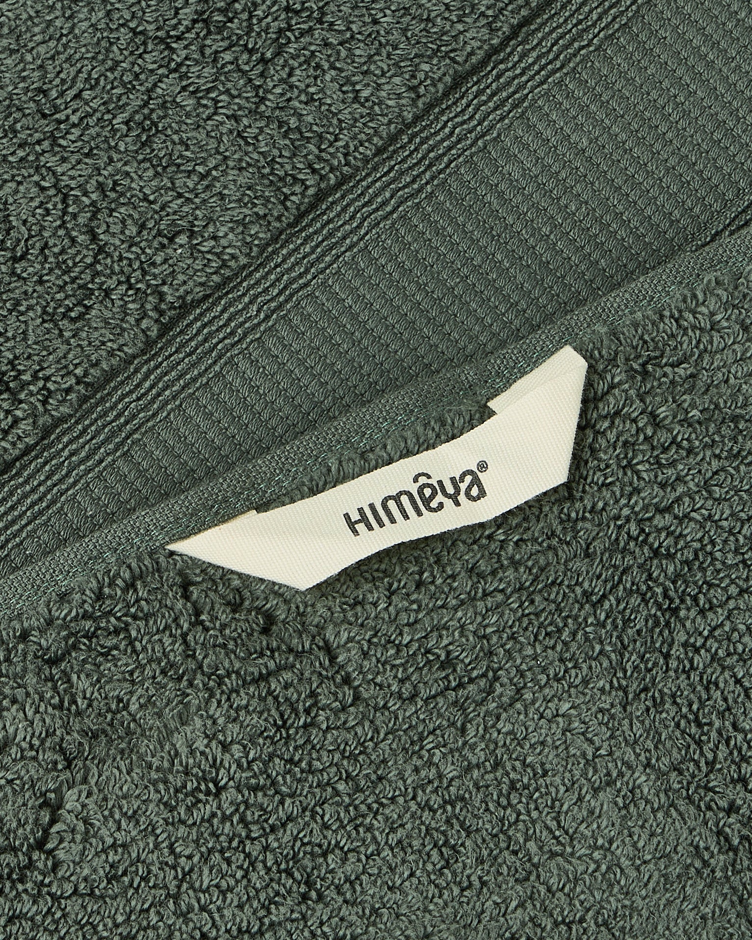 Gold Collection, Eminence | Bath Towel | 700 GSM Laurel Wreath By Himeya