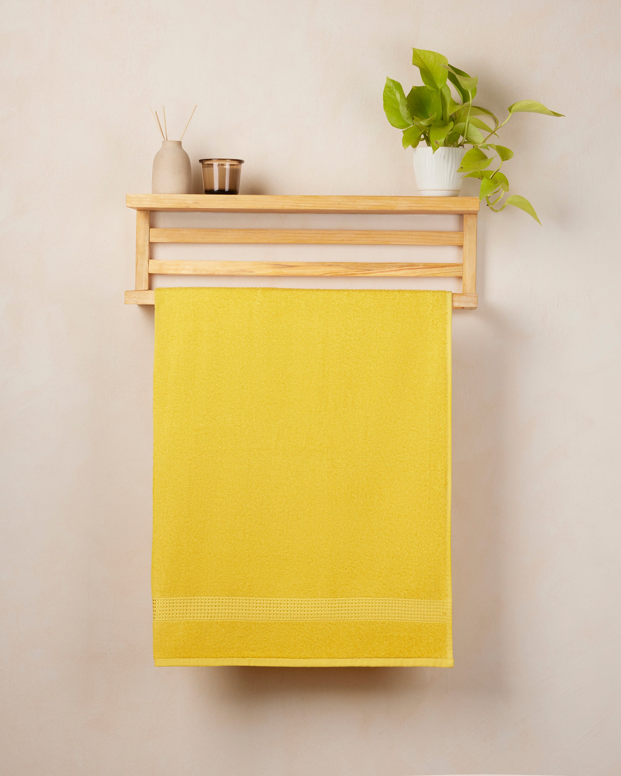 Comfort Collection, Daily Lite | Bath Towel | 320 GSM - Amber Yellow by Himeya