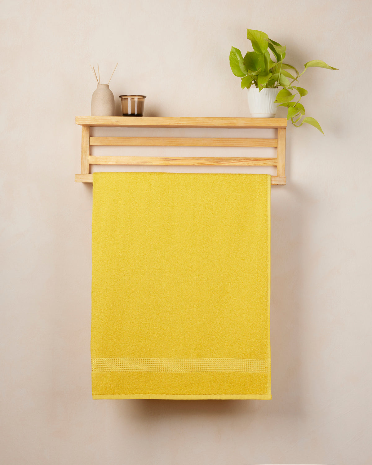 Comfort Collection | Bath Towel | 320 GSM | Amber Yellow by Himeya