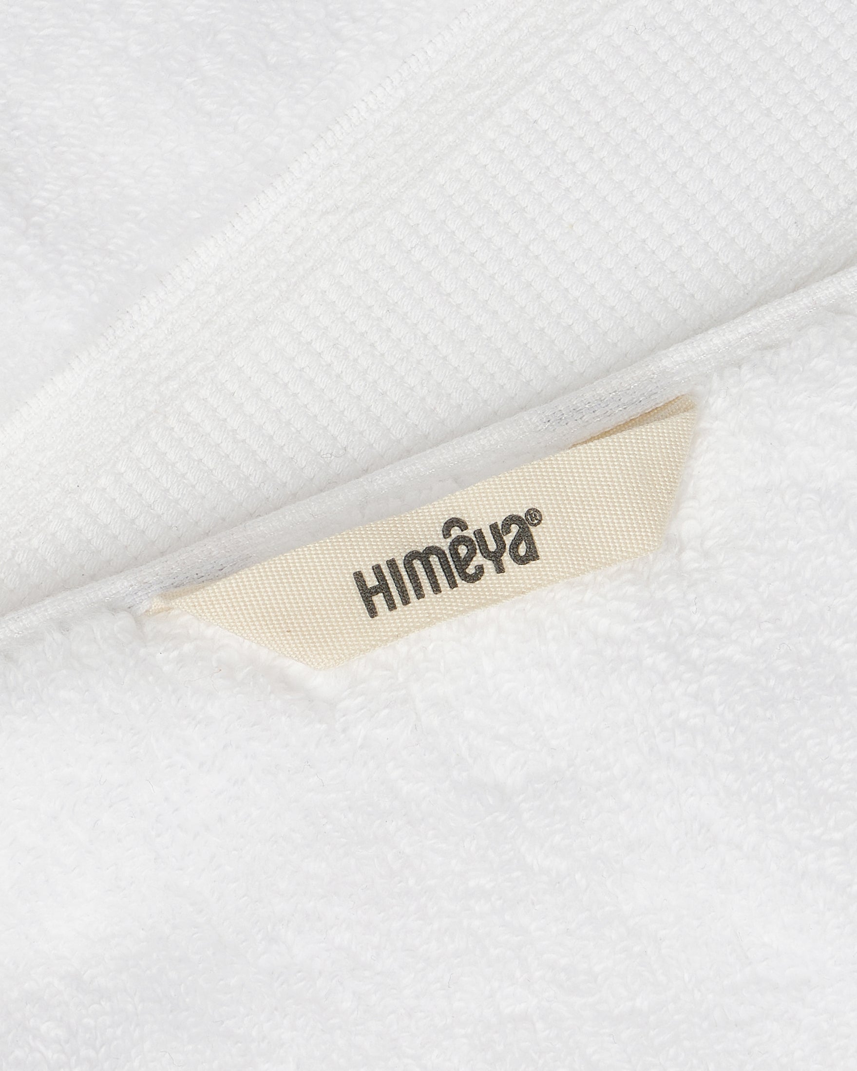 Gold Collection, Eminence | Bath Towel | 700 GSM Oyster Mushroom By Himeya