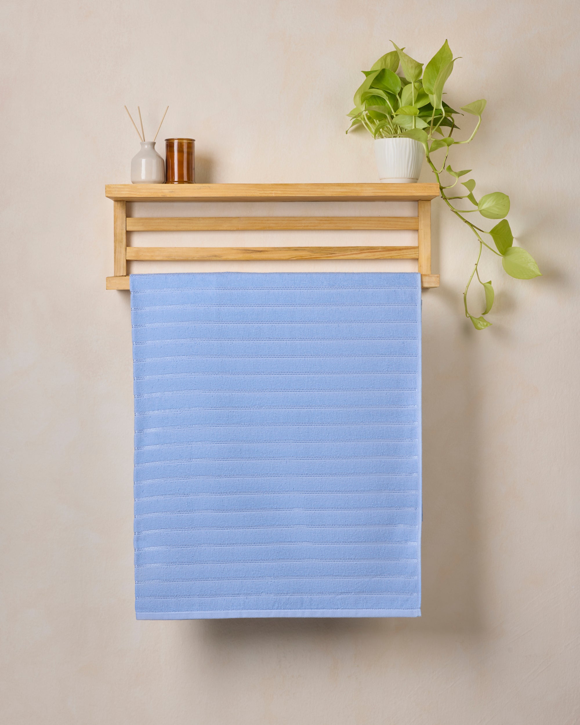 Comfort Pearl Stripe | Bath Towel | 300 GSM | Cornflower Blue