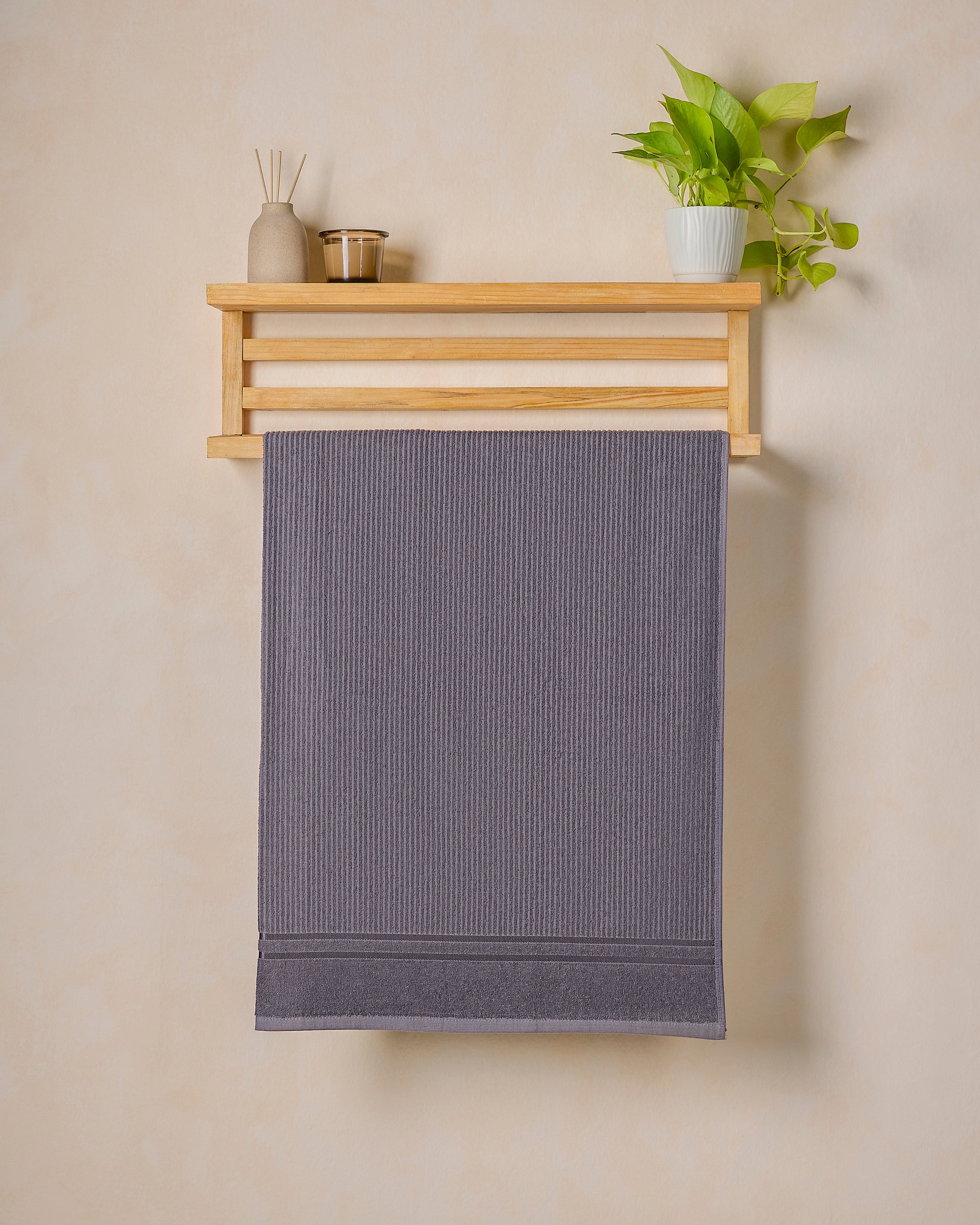 Comfort Collection, Classic Quickdry | Bath Towel | 300 GSM - Slate Grey by Himeya