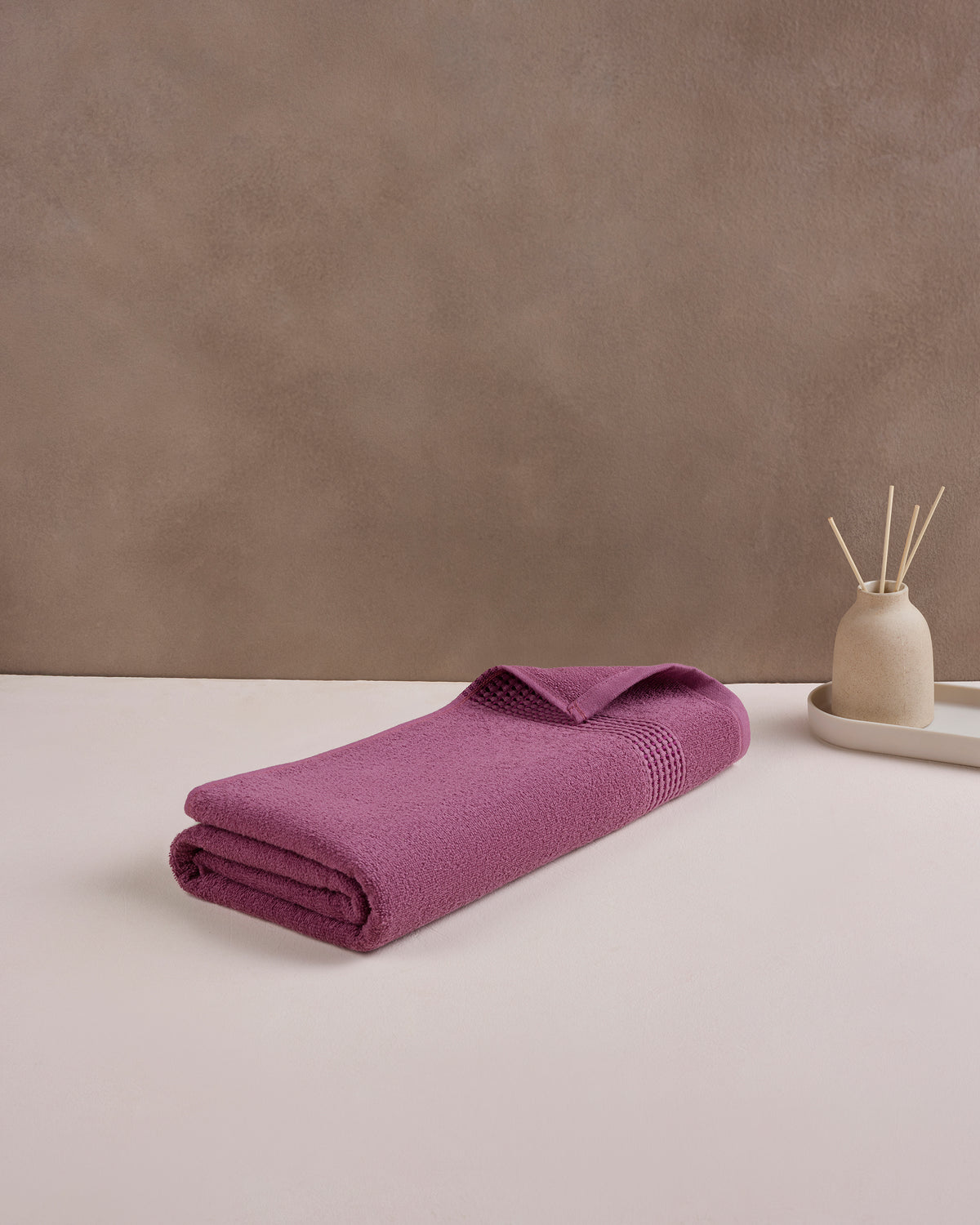 Comfort Collection | Bath Towel | 320 GSM | Plum Red by Himeya