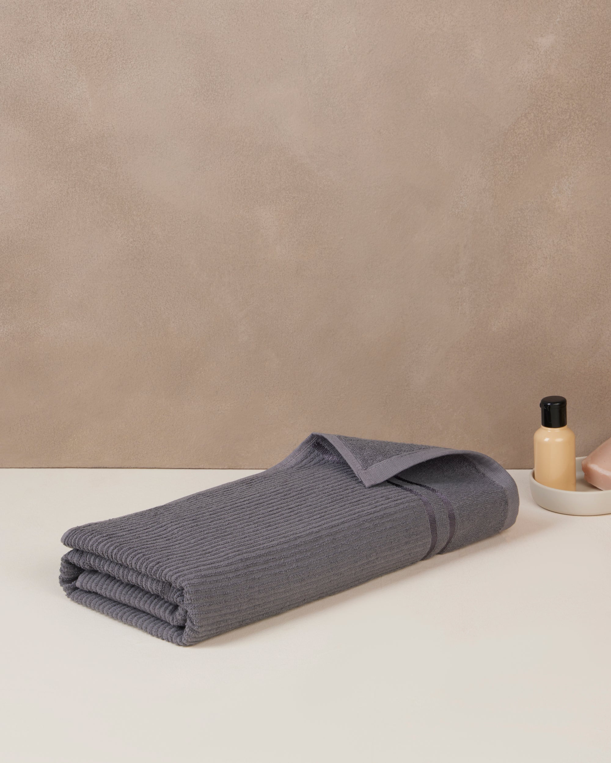 Comfort Collection, Classic Quickdry | Bath Towel | 300 GSM - Slate Grey by Himeya