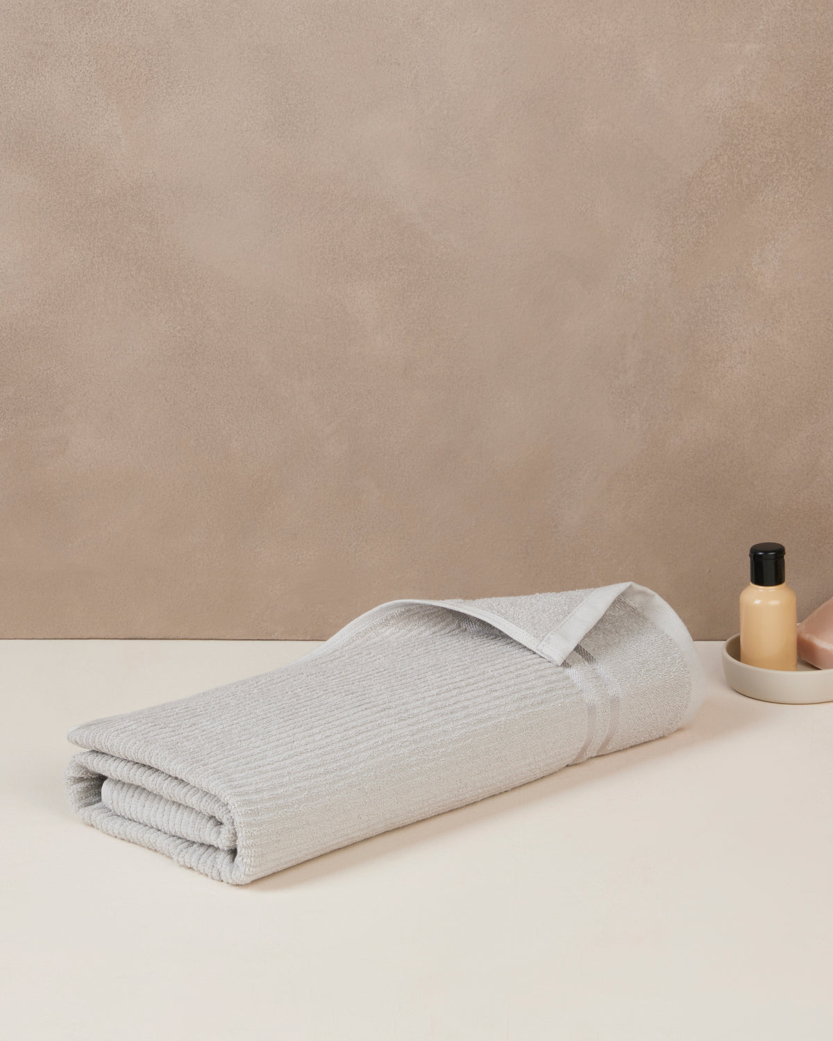 Comfort Collection | Bath Towel | 300 GSM | Cloud Grey
