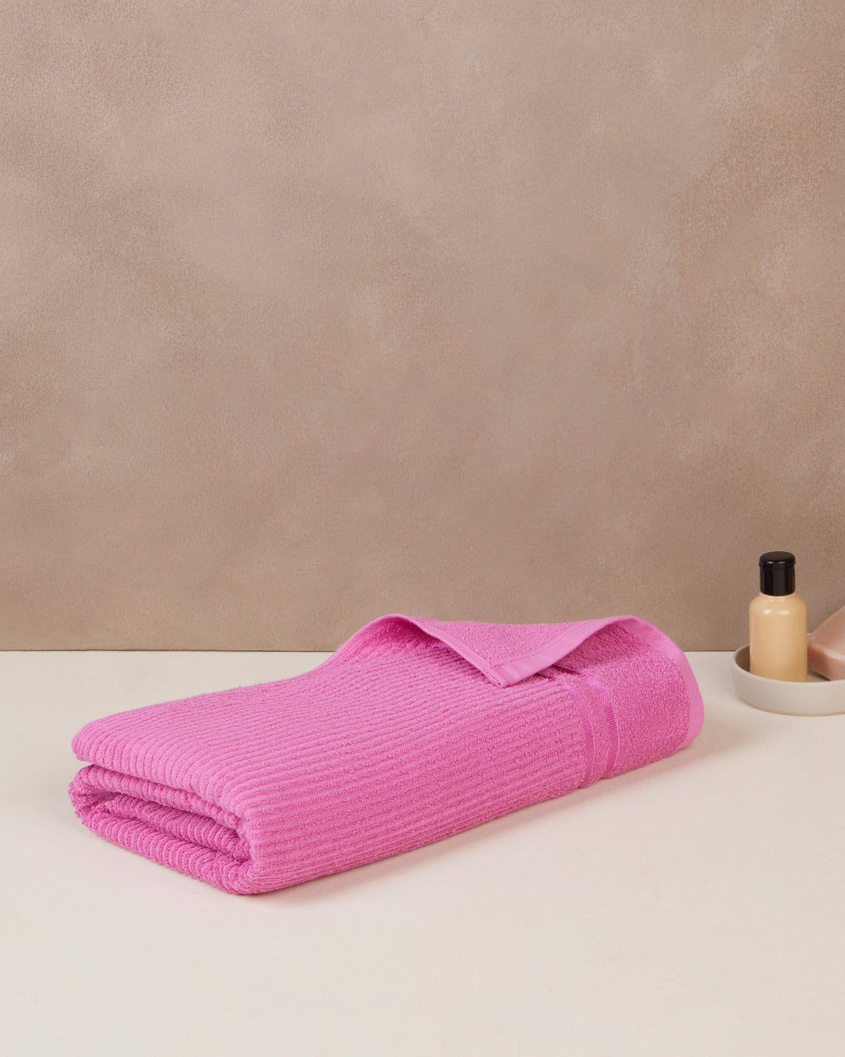 Comfort Collection | Bath Towel | 300 GSM | Magenta Pink