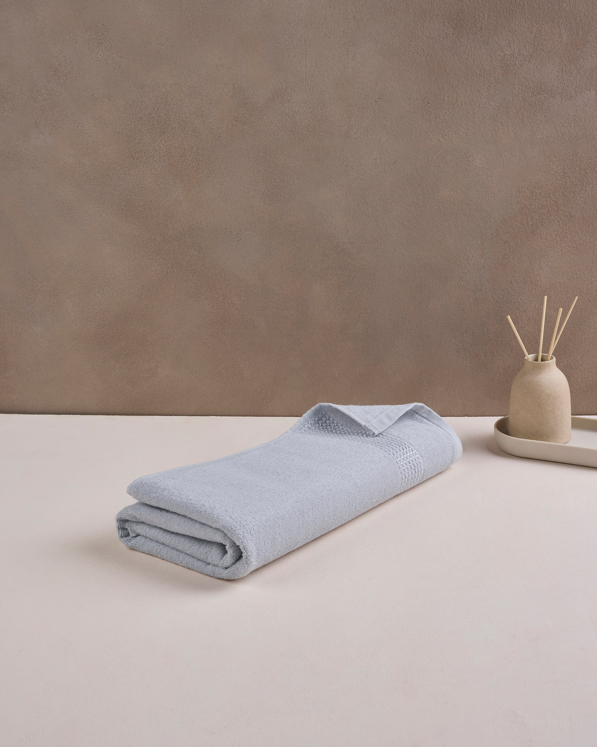 Comfort Collection | Bath Towel | 320 GSM | Misty Grey by Himeya