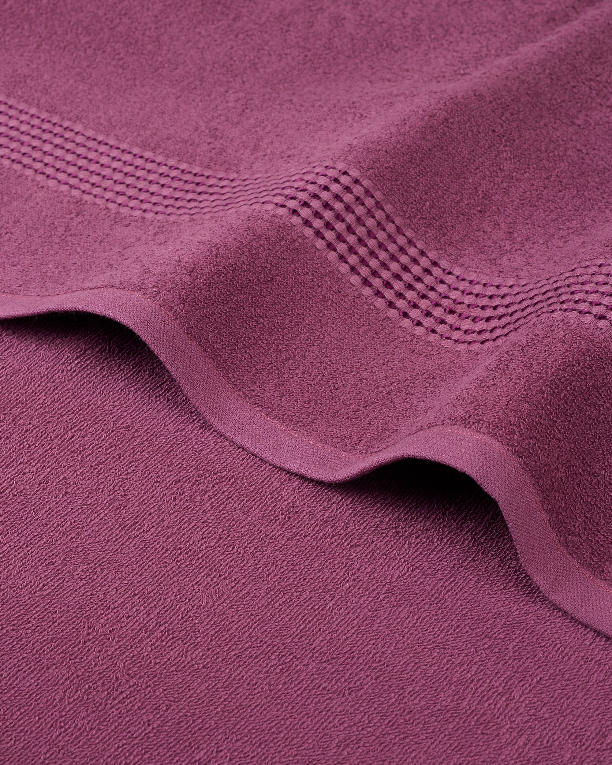 Comfort Collection, Daily Lite | Bath Towel | 320 GSM - Plum Red by Himeya