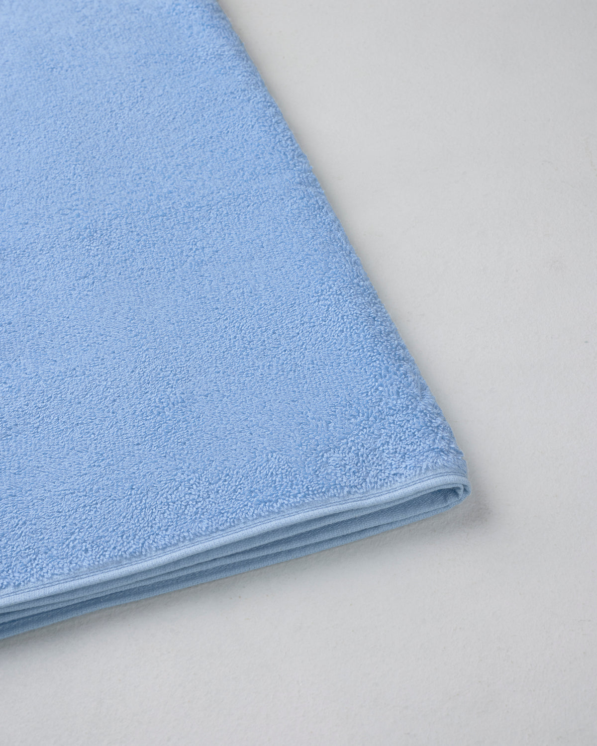 The Elite Collection | Bath Towel large | 500 GSM | Pool Blue