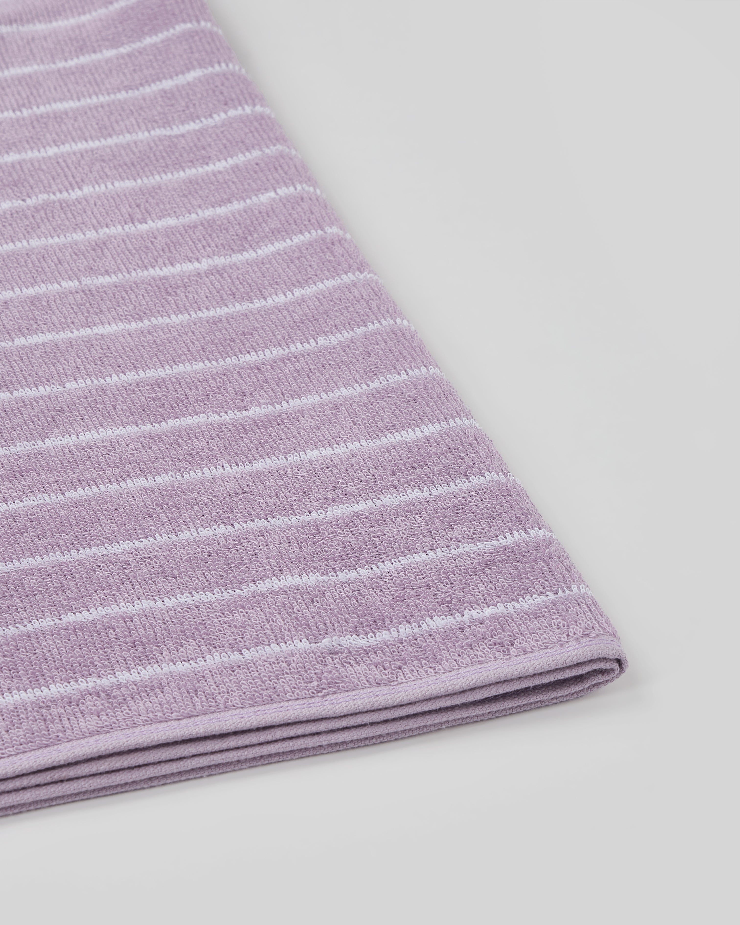 Elite Pin Stripe | Bath Towel | 350 GSM | Orchid Lavender