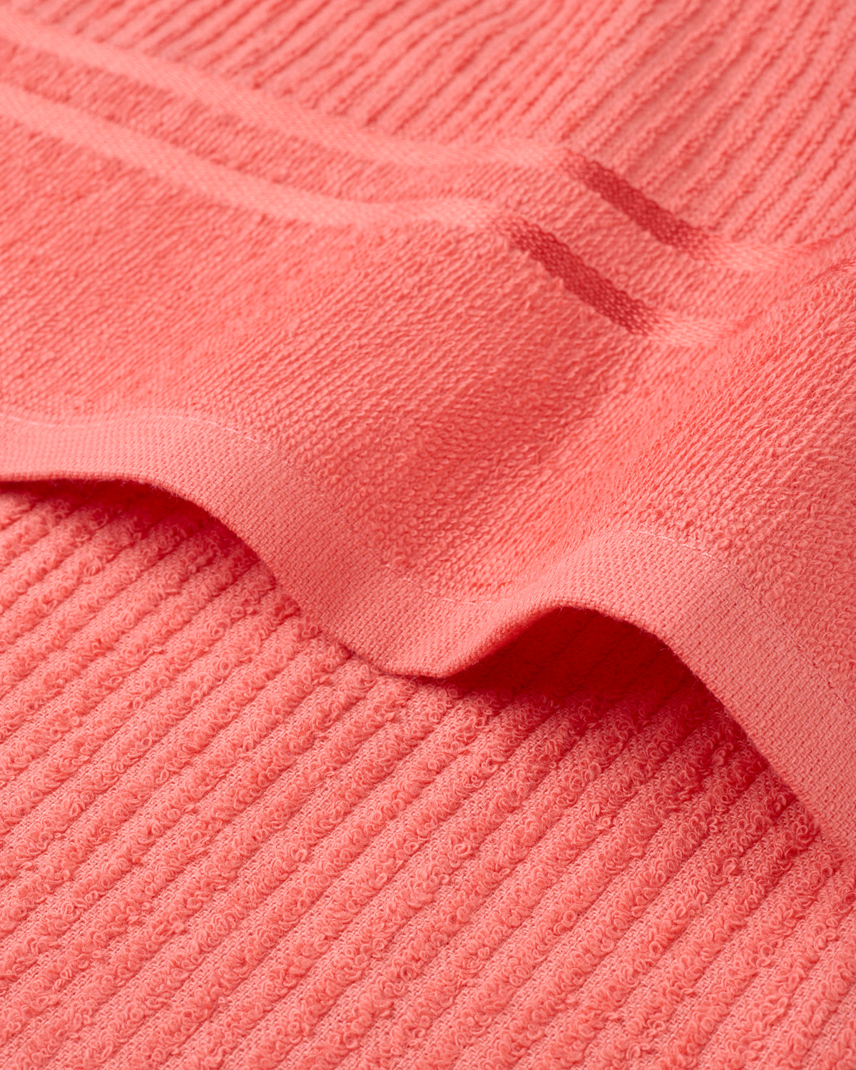 Comfort Collection | Bath Towel | 300 GSM | Coral Red