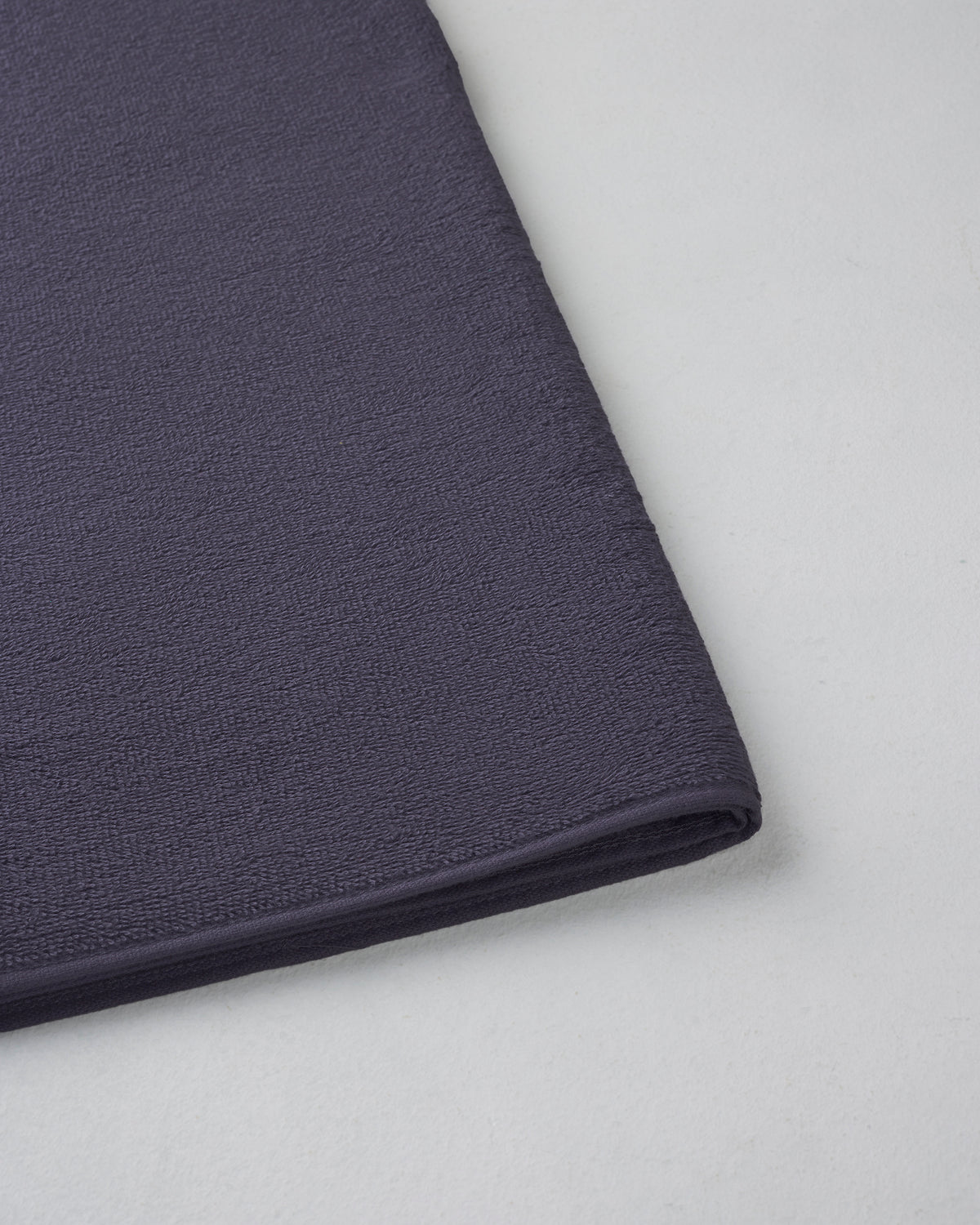 The Elite Collection | Bath Towel | 500 GSM | Graphite Grey