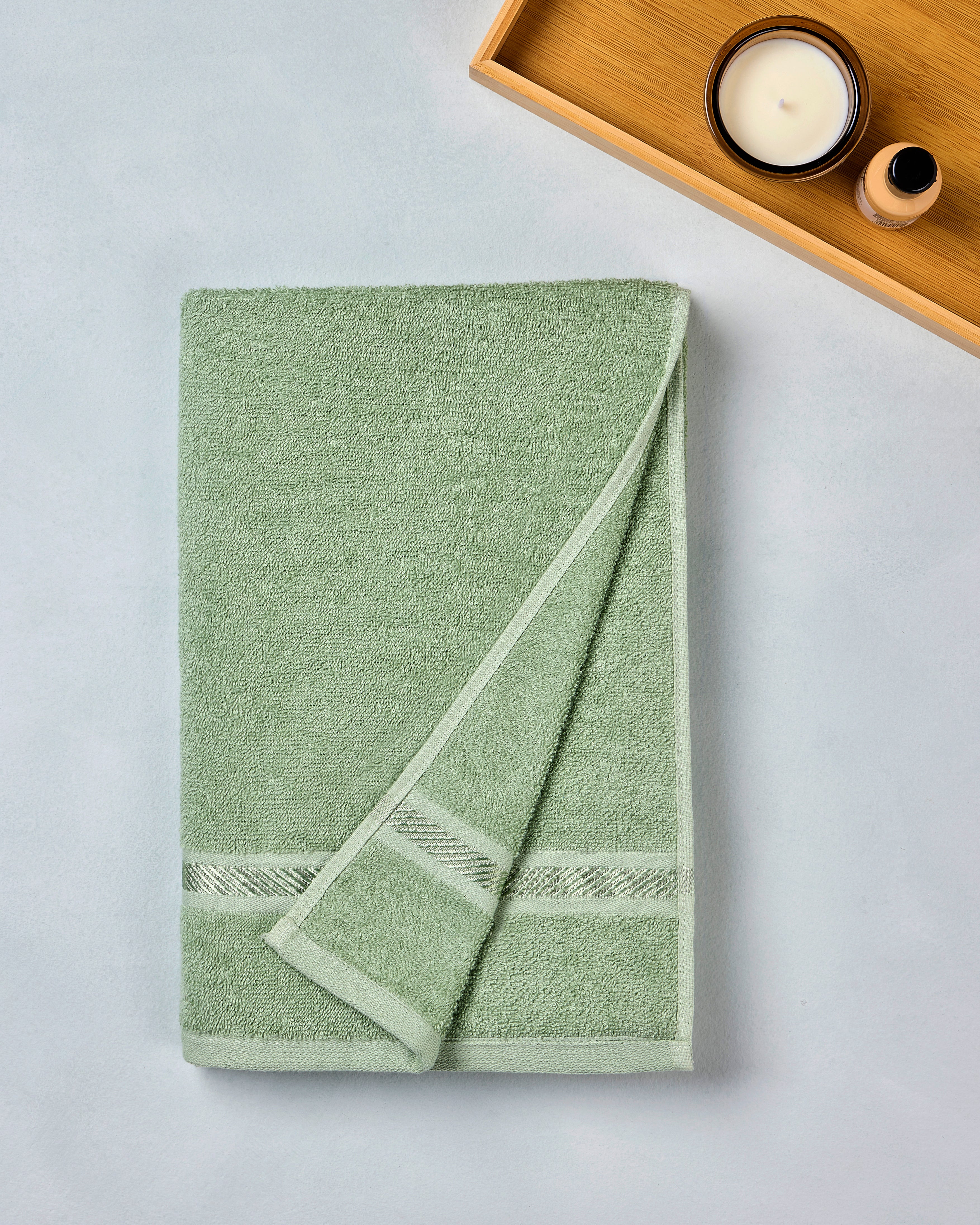 Comfort Aero Cotton | Bath Towel | 350 GSM | Artichoke Green