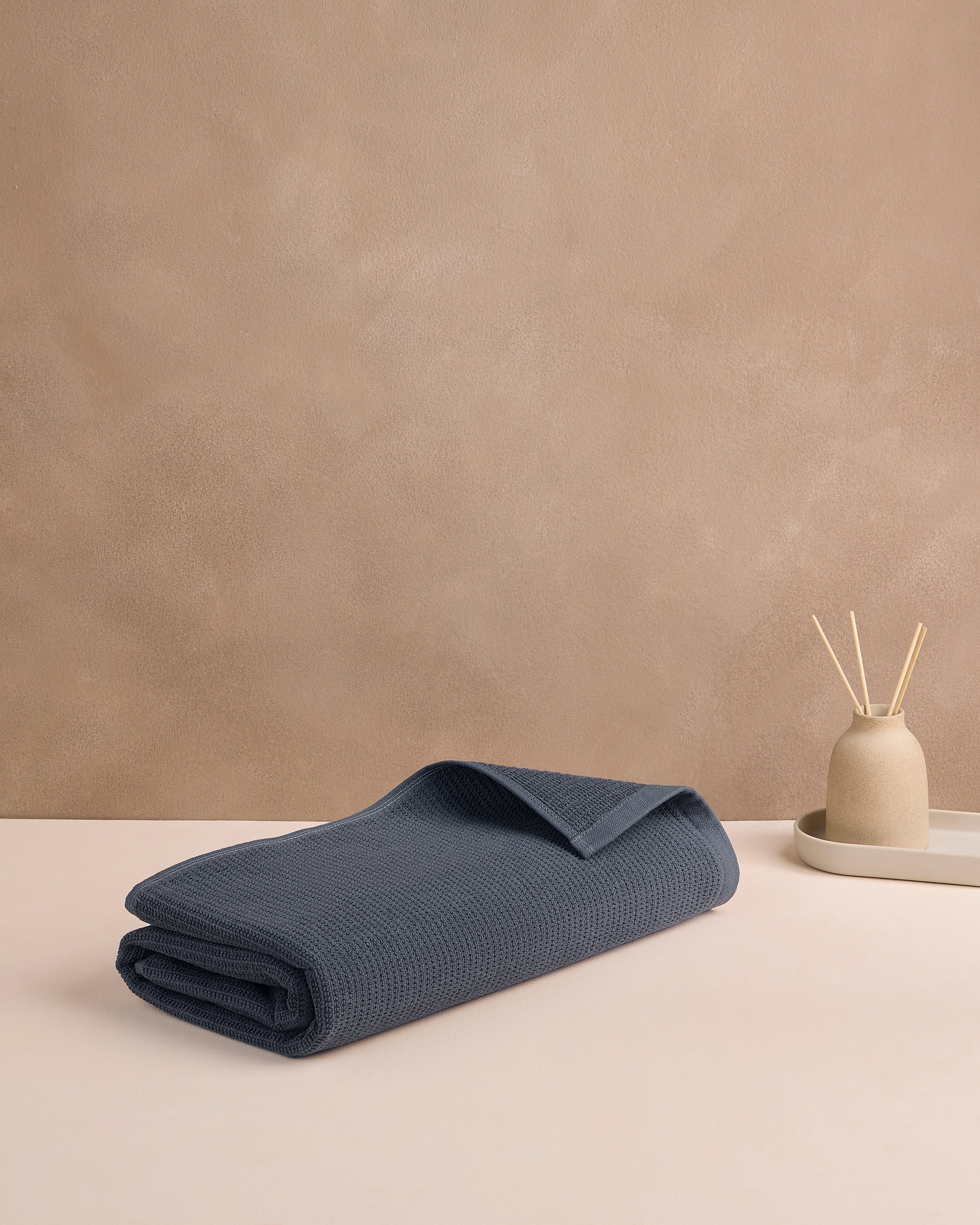Comfort Collection, Waffle Grid | Bath Towel | 360 GSM 100% Cotton - Pebble Grey by Himeya