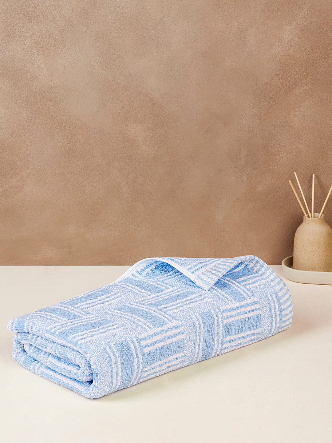 Himeya Fashion Greek Grace 500 GSM Bath Towel - Angle Blue
