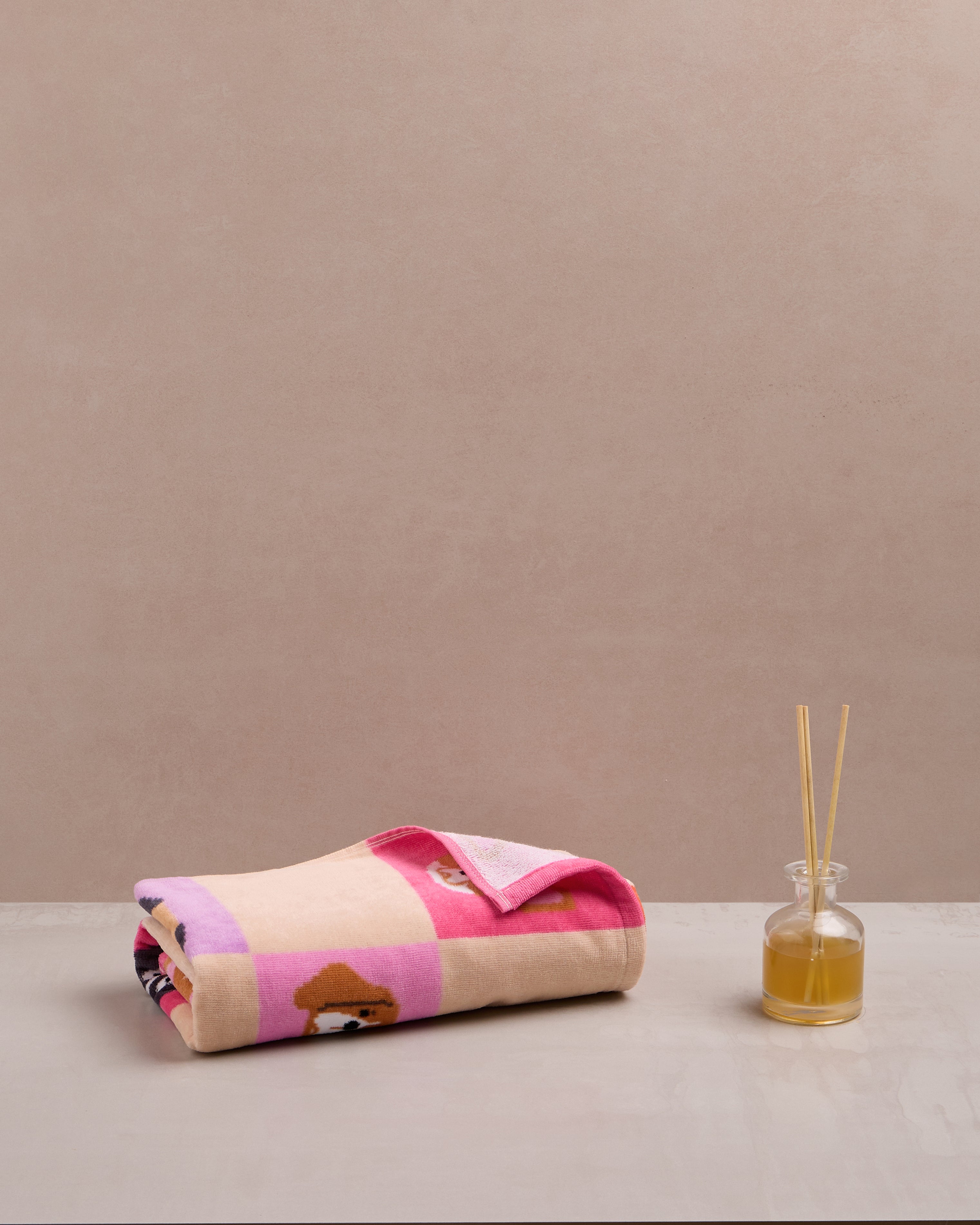 The Play Collection | Bath Towel | 350 GSM Cotton | Paw Wow