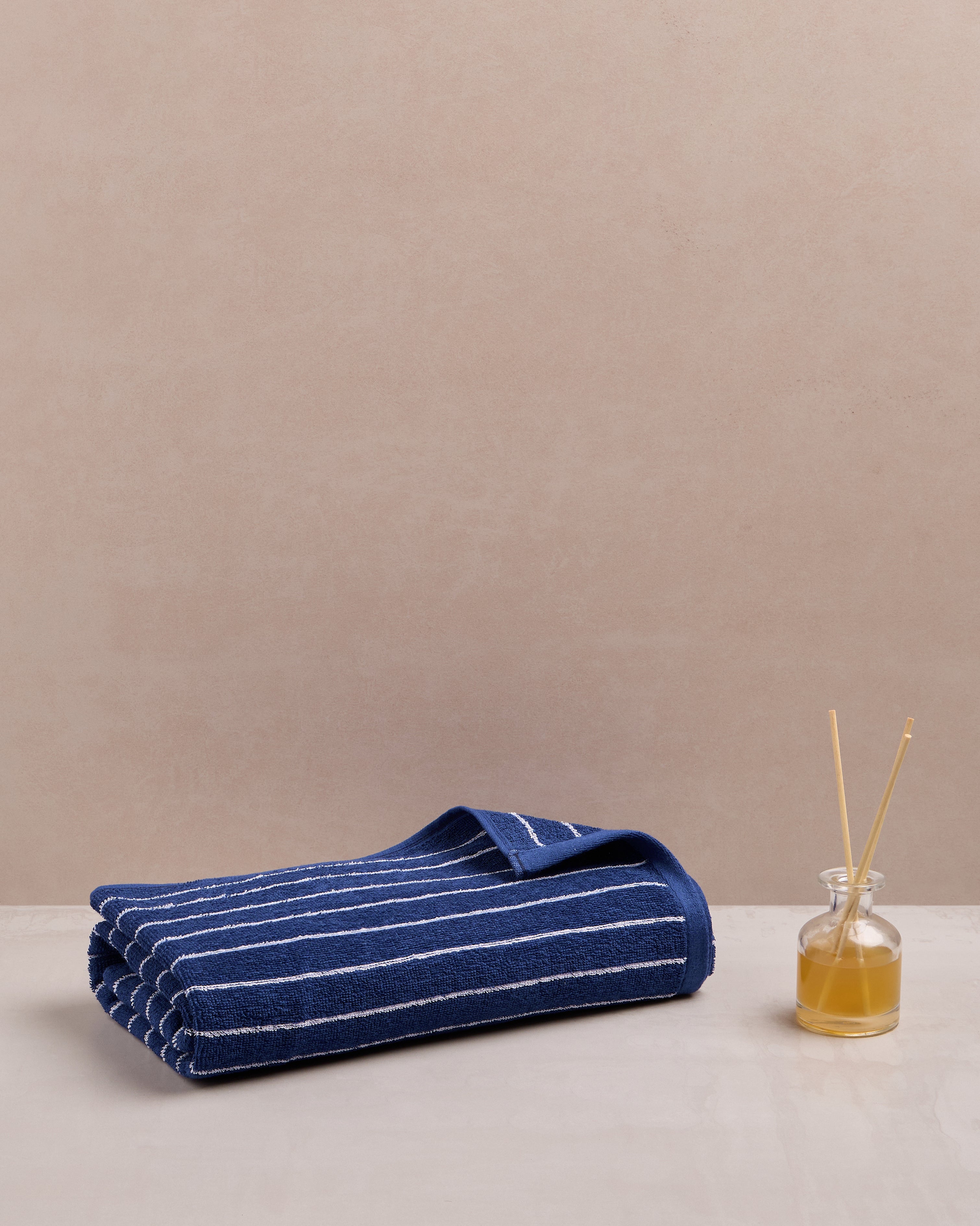 Elite Pin Stripe | Bath Towel | 350 GSM | Twilight Blue