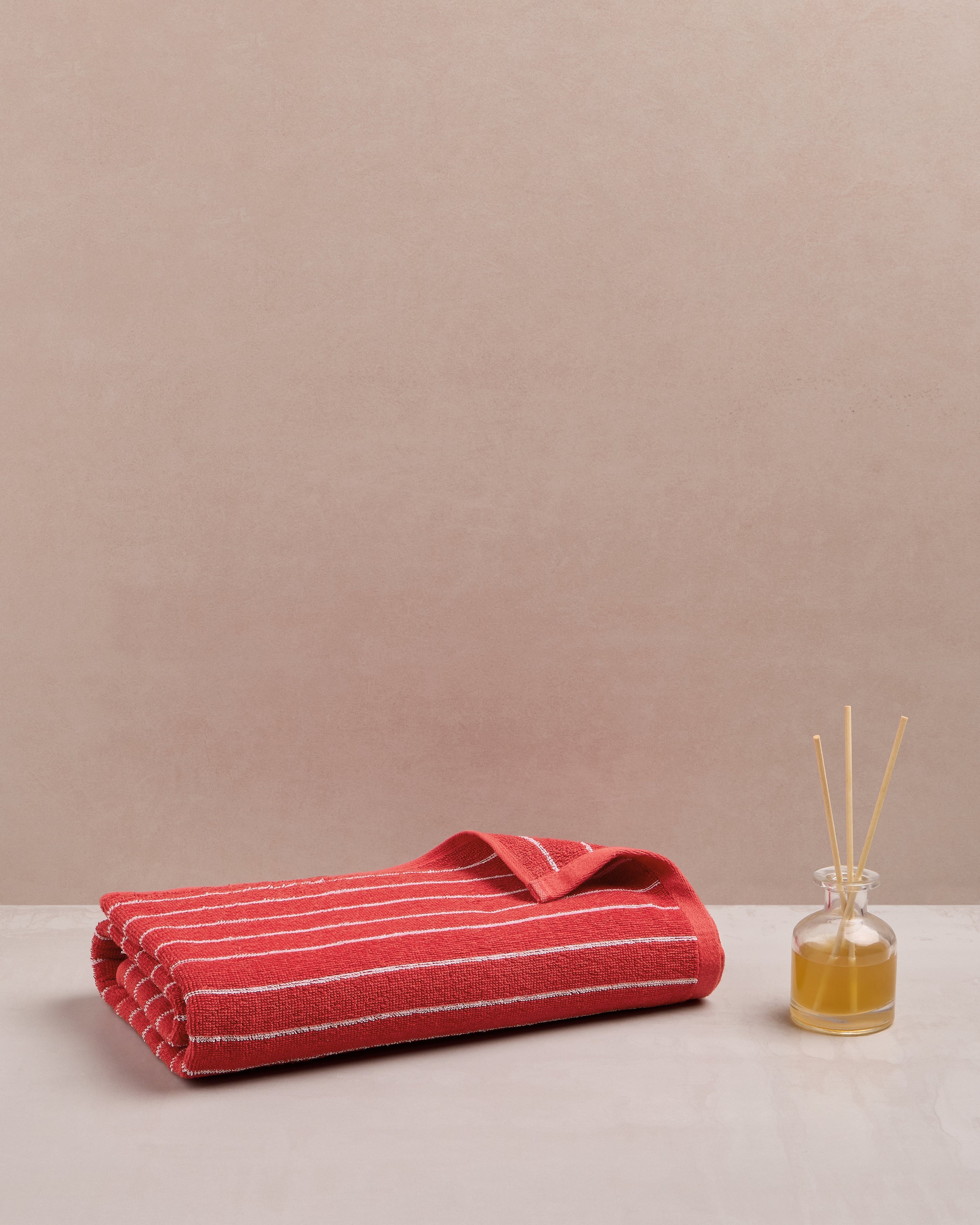 Elite Pin Stripe | Bath Towel | 350 GSM | Fire Red