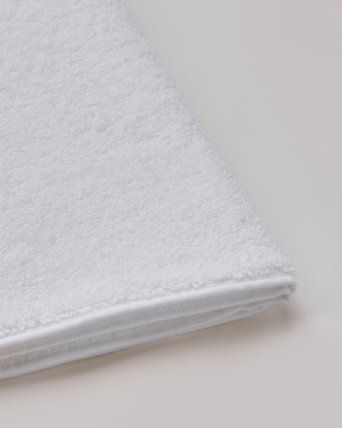 The Elite Collection | Small Bath Towel | 450 GSM | Star White